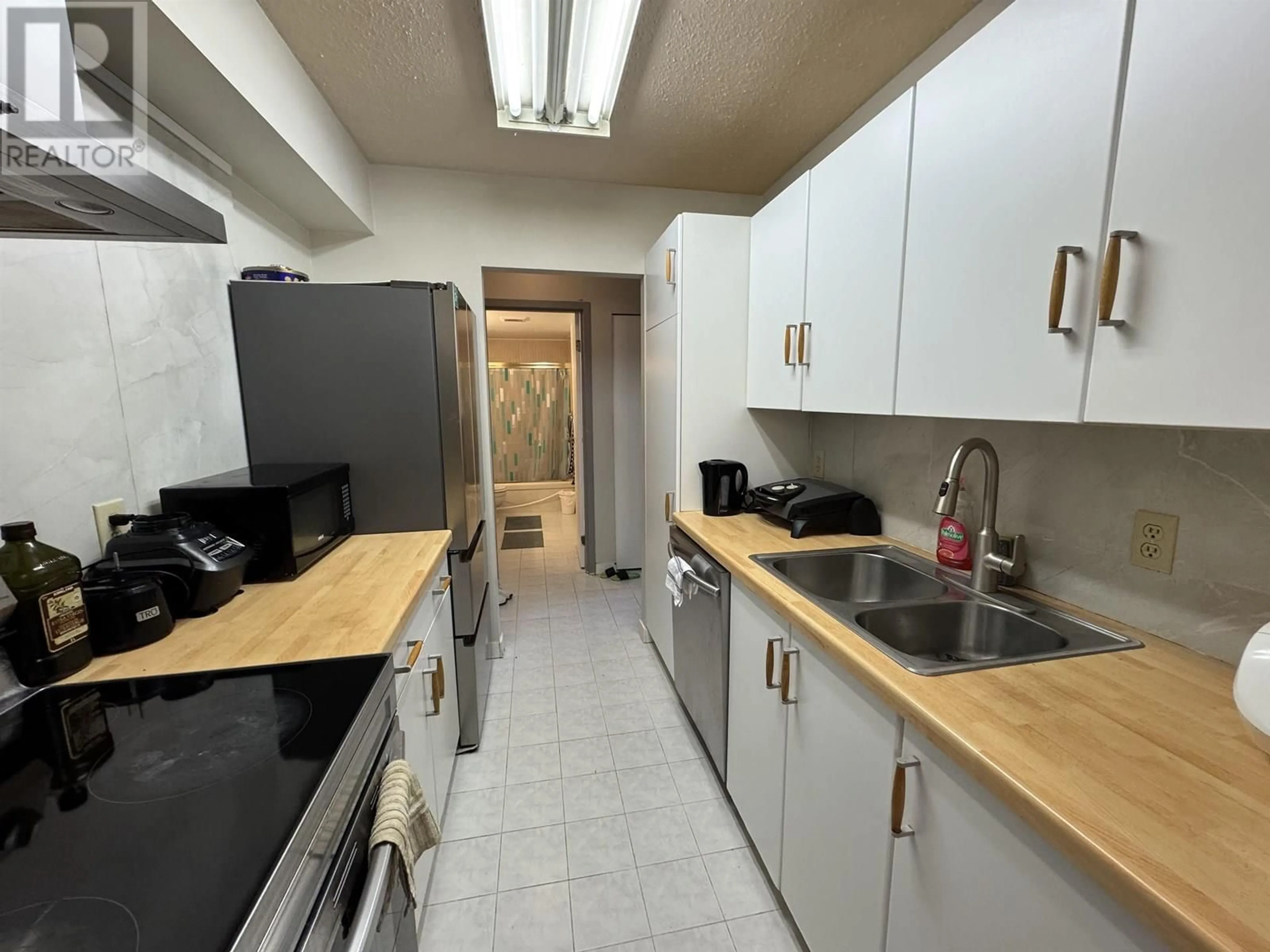 Standard kitchen, unknown for 210 - 9320 PARKSVILLE DRIVE, Richmond British Columbia V7E4W2