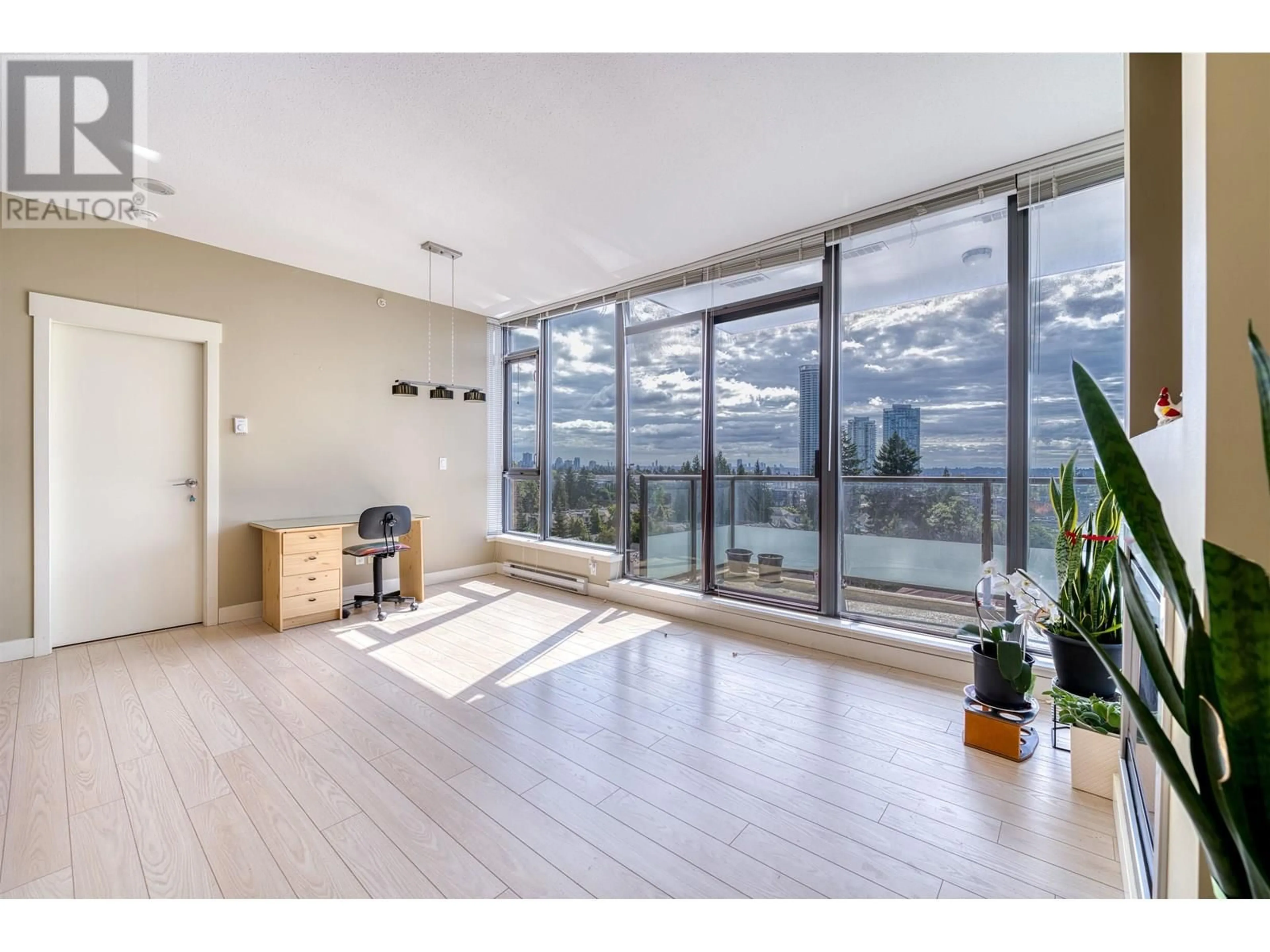 Unknown for 1208 - 7088 18TH AVENUE, Burnaby British Columbia V3N0A2