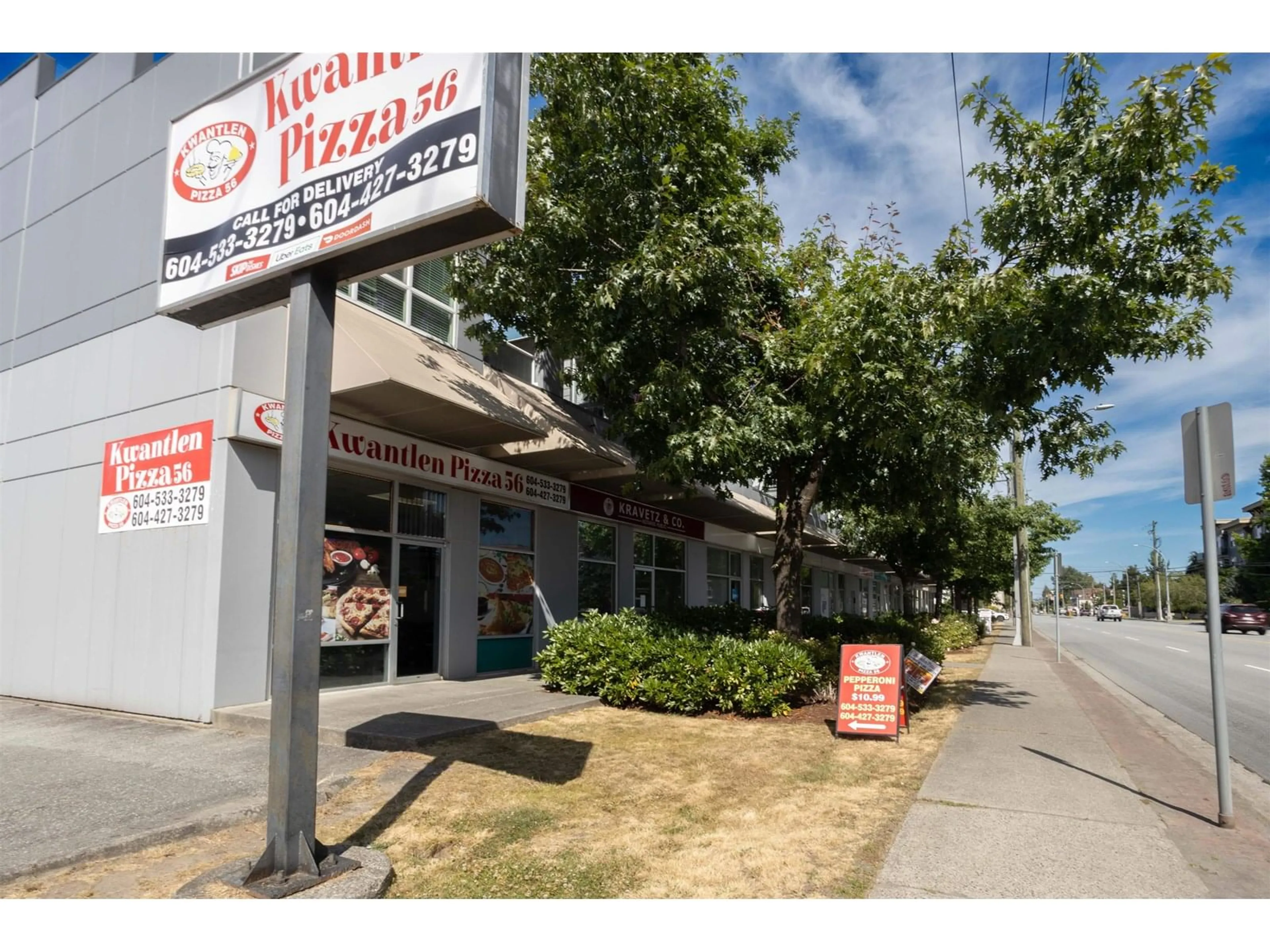 Patio, street for 201 - 19897 56, Langley British Columbia V3A3Y1