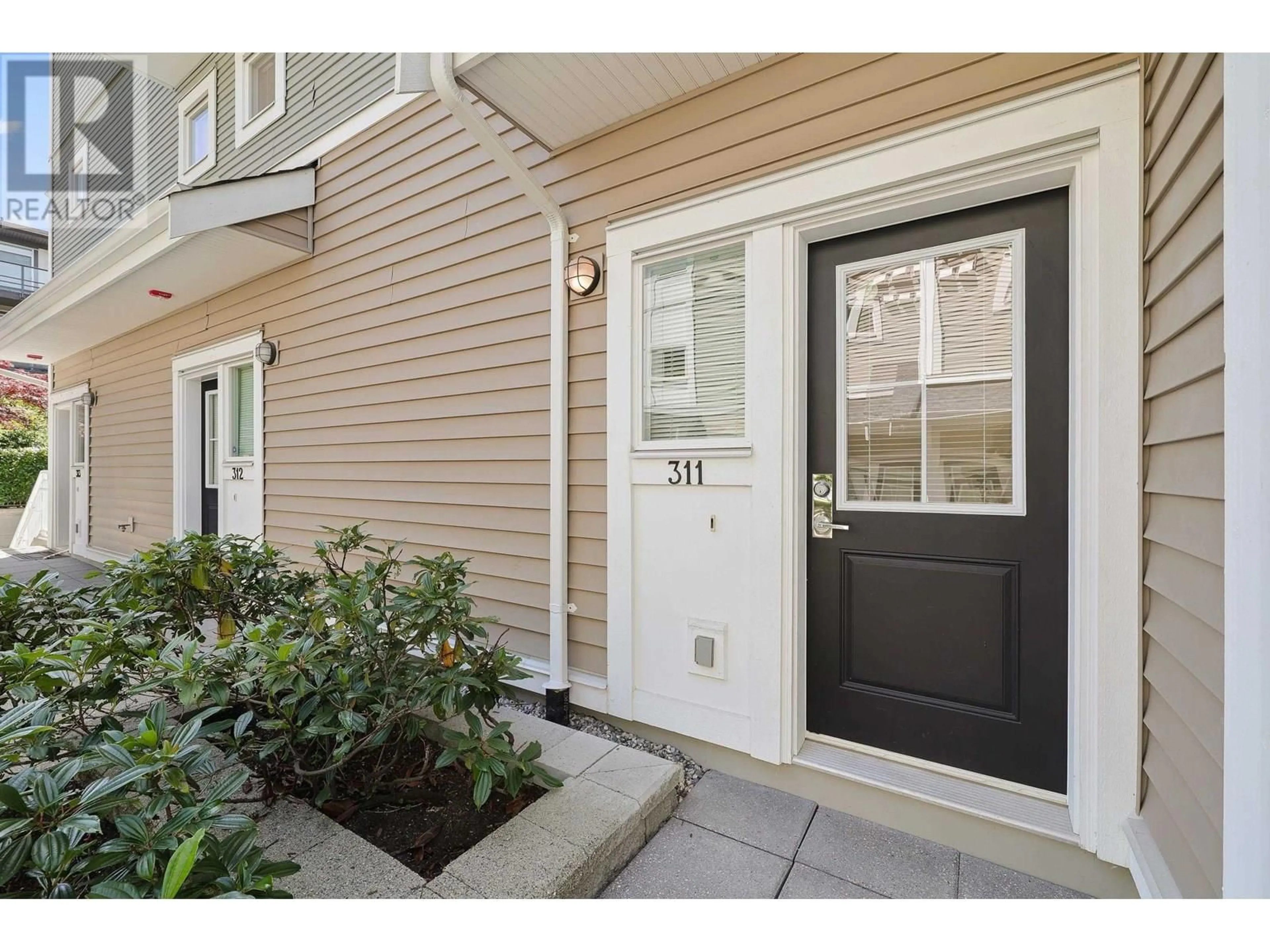Indoor entryway for 311 - 618 LANGSIDE AVENUE, Coquitlam British Columbia V3J0B8