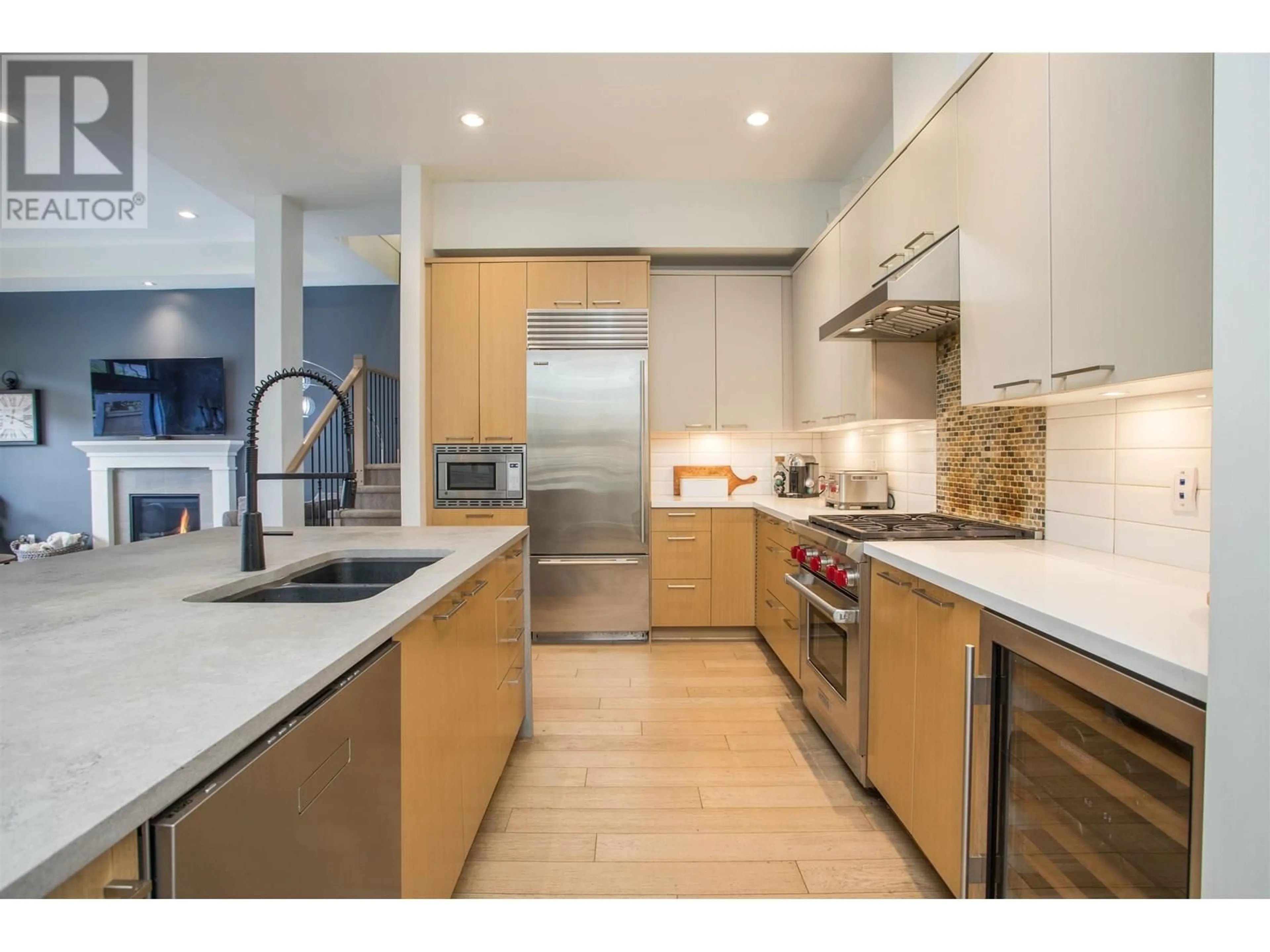 Unknown for 5009 CEDAR SPRINGS DRIVE, Tsawwassen British Columbia V4M0A7