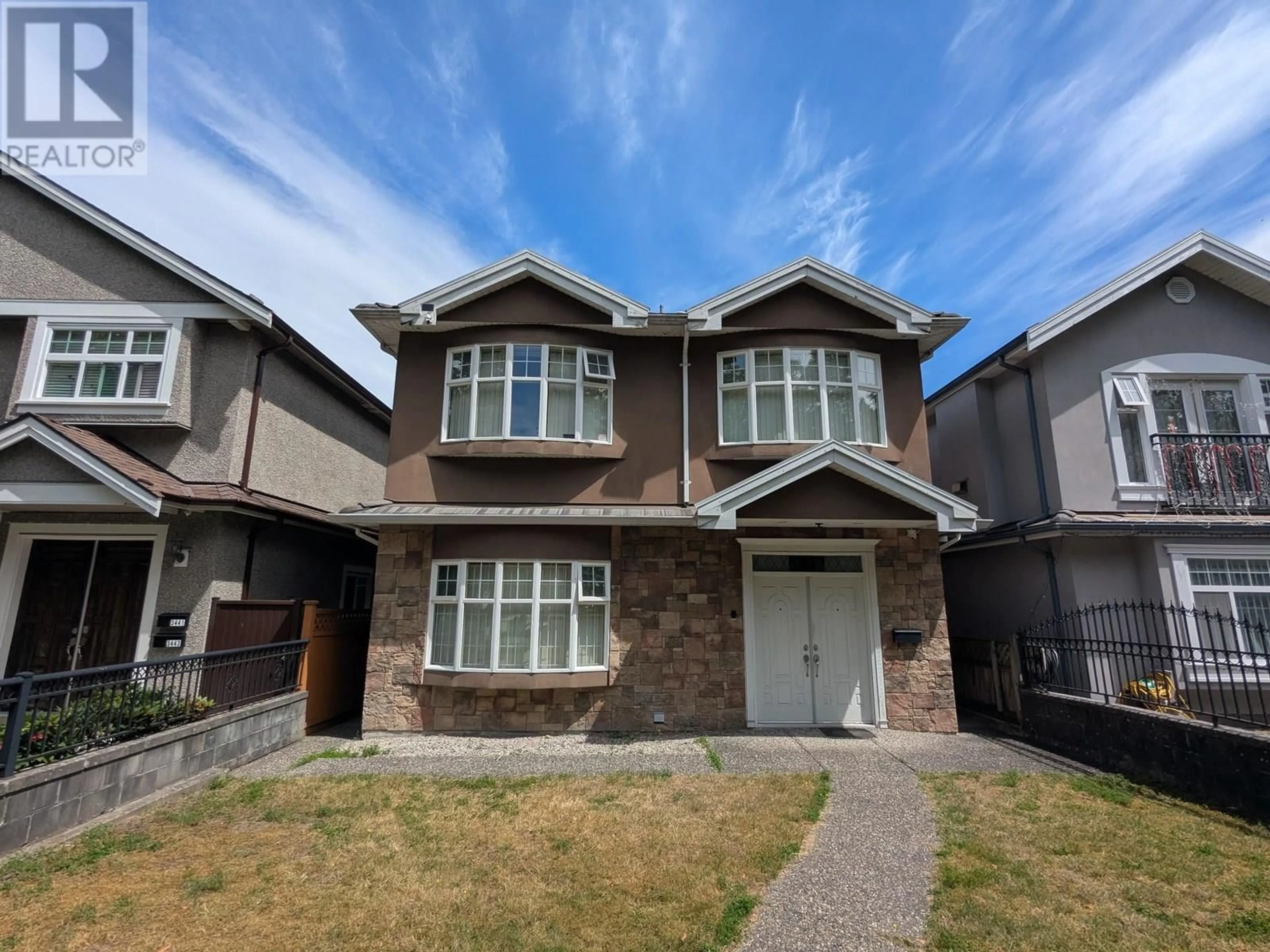 Unknown for 3447 PRICE STREET, Vancouver British Columbia V5R5R2