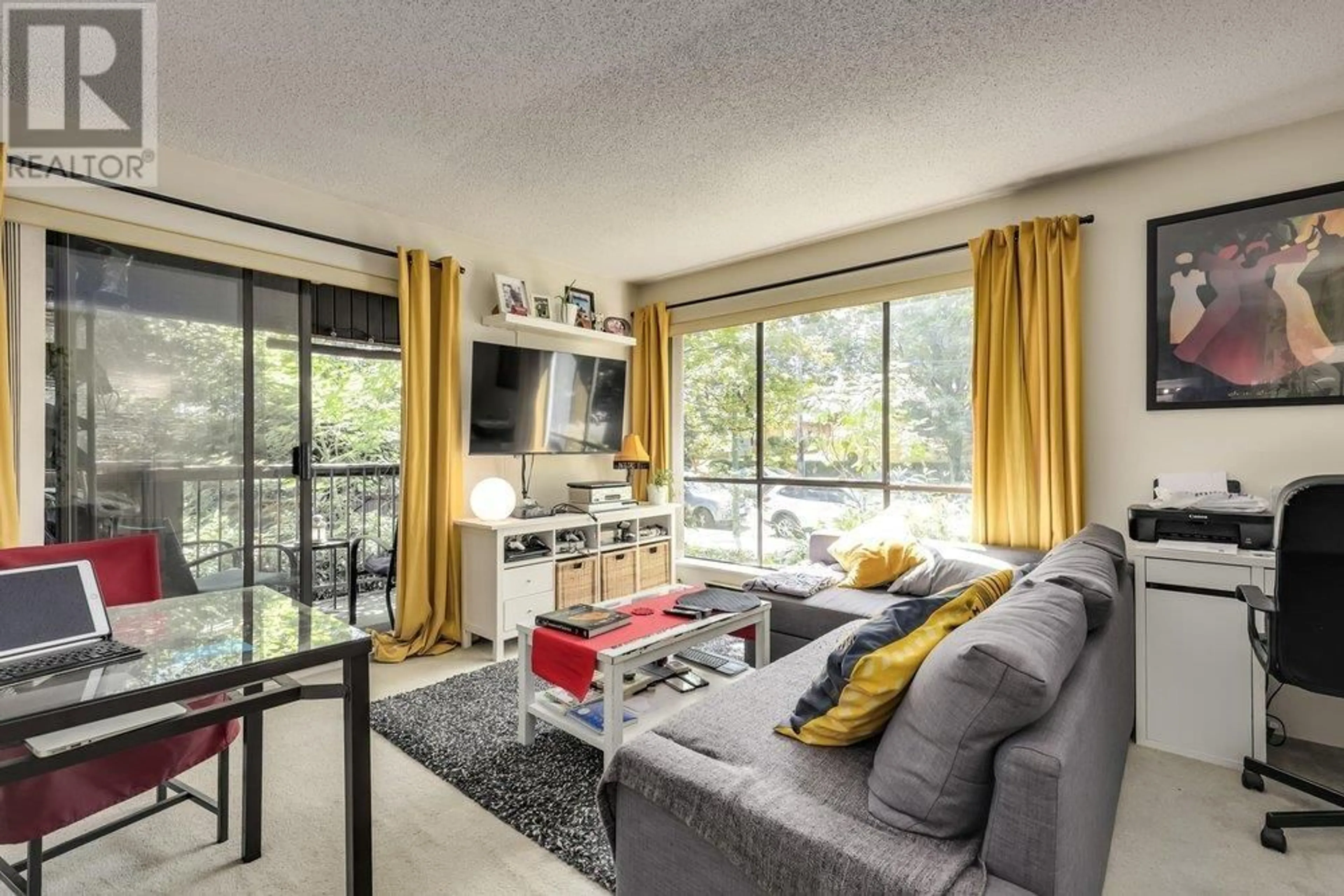 Living room with furniture, unknown for 209 - 2920 ASH STREET, Vancouver British Columbia V5Z4A6