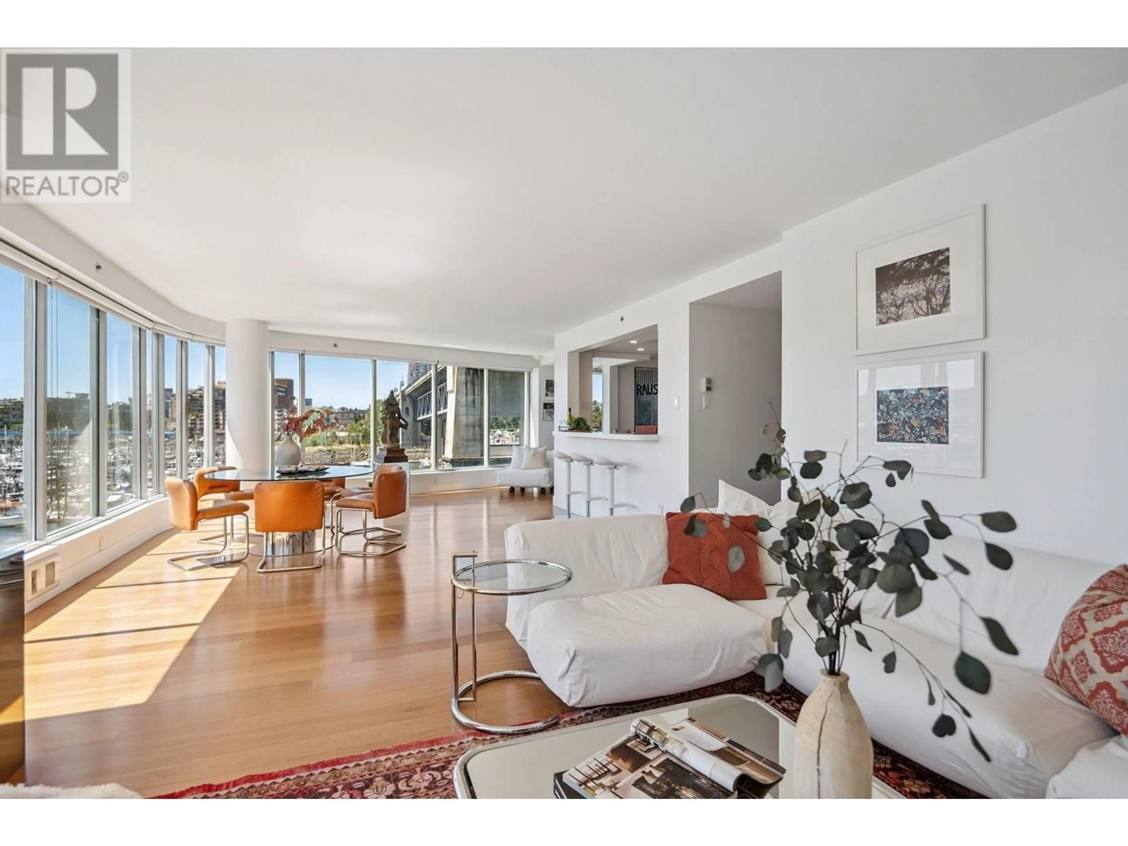Living room with furniture, unknown for 301 - 1012 BEACH AVENUE, Vancouver British Columbia V6E1T7