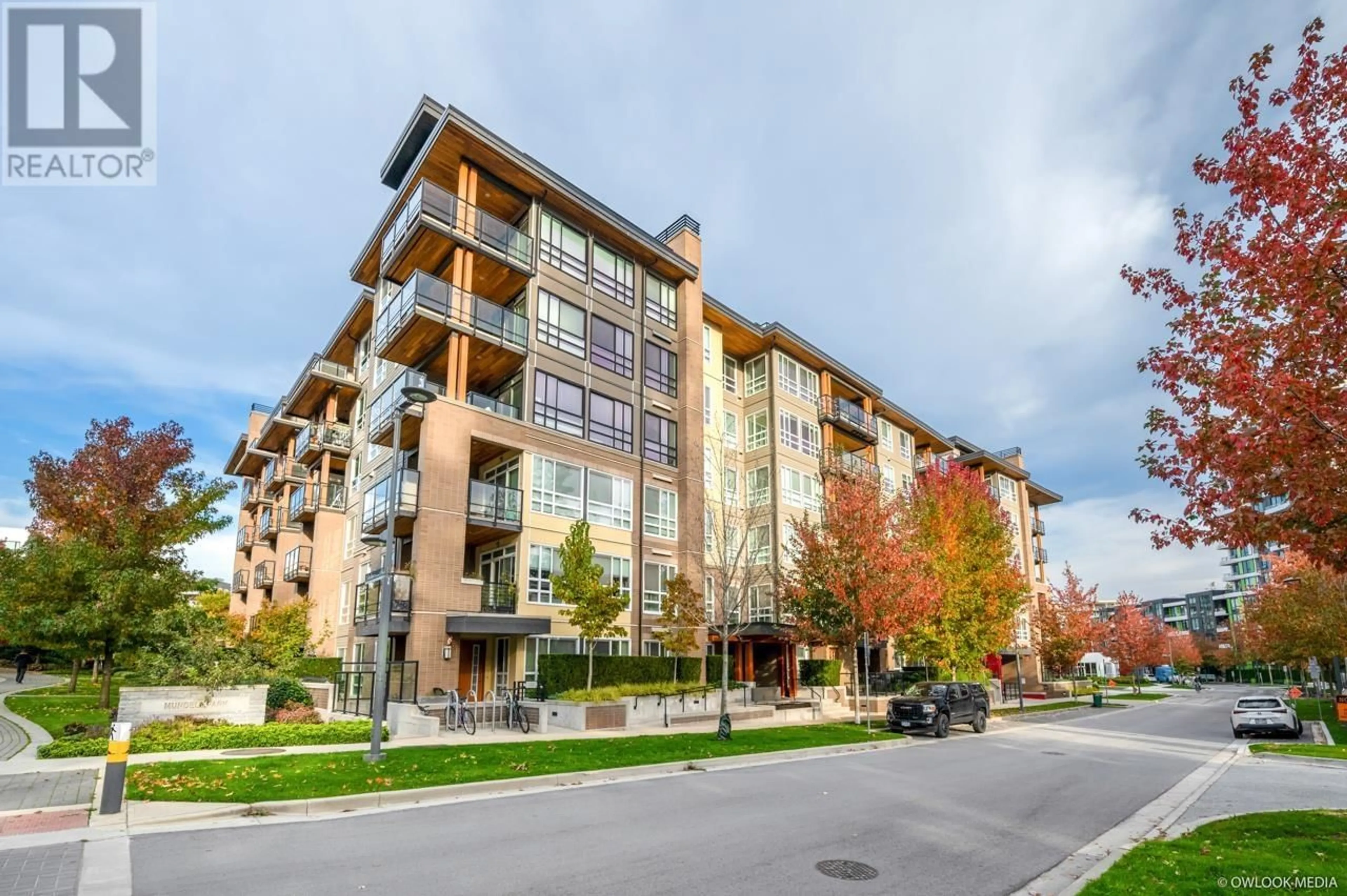Patio, building for PH7 - 3462 ROSS DRIVE, Vancouver British Columbia V6S0H6
