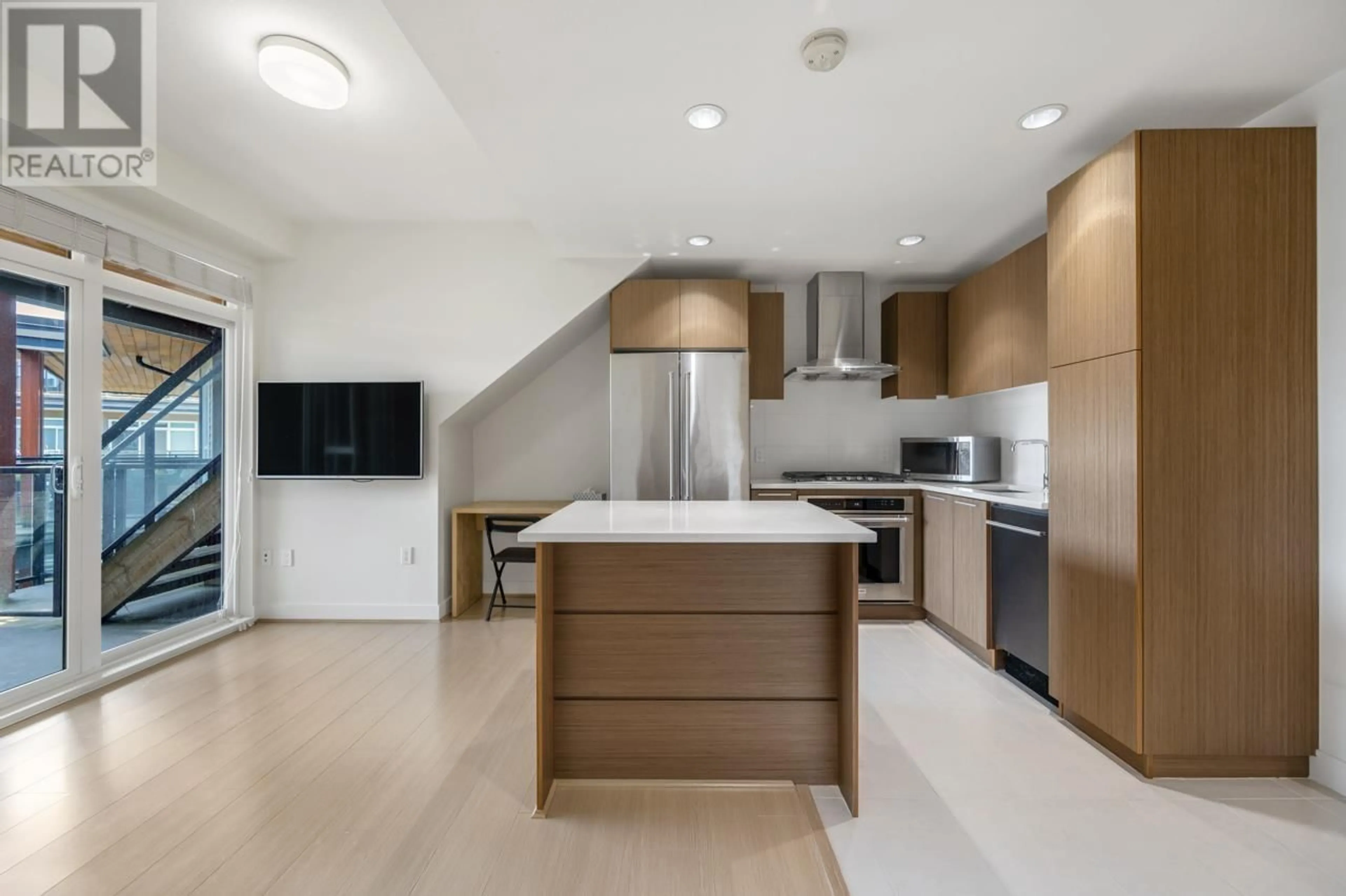 Open concept kitchen, unknown for PH7 - 3462 ROSS DRIVE, Vancouver British Columbia V6S0H6