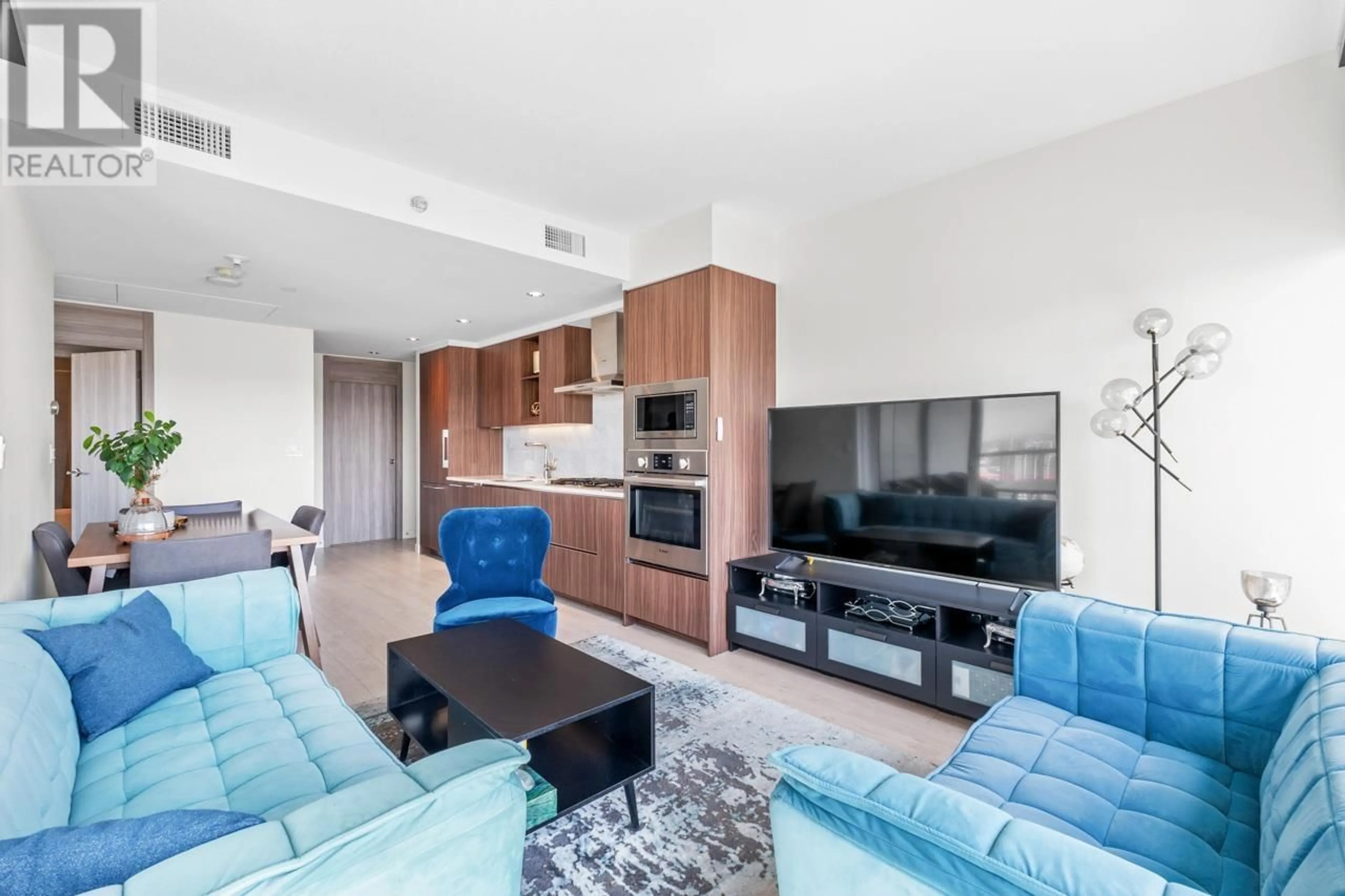 Living room with furniture, unknown for 2602 - 4730 LOUGHEED HIGHWAY, Burnaby British Columbia V5C0M9