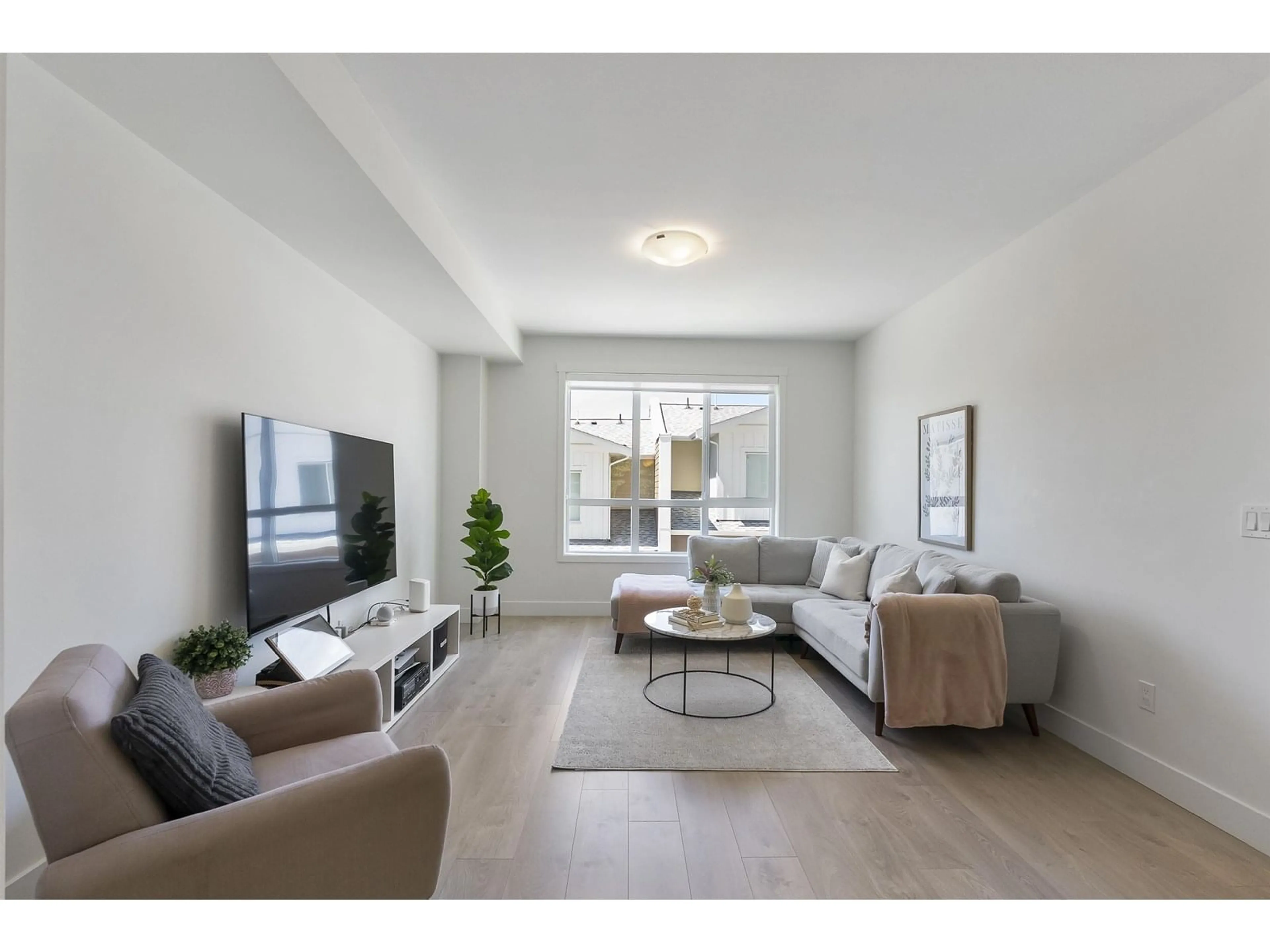 Living room with furniture, unknown for 123 - 16561 17A, Surrey British Columbia V3Z1J3