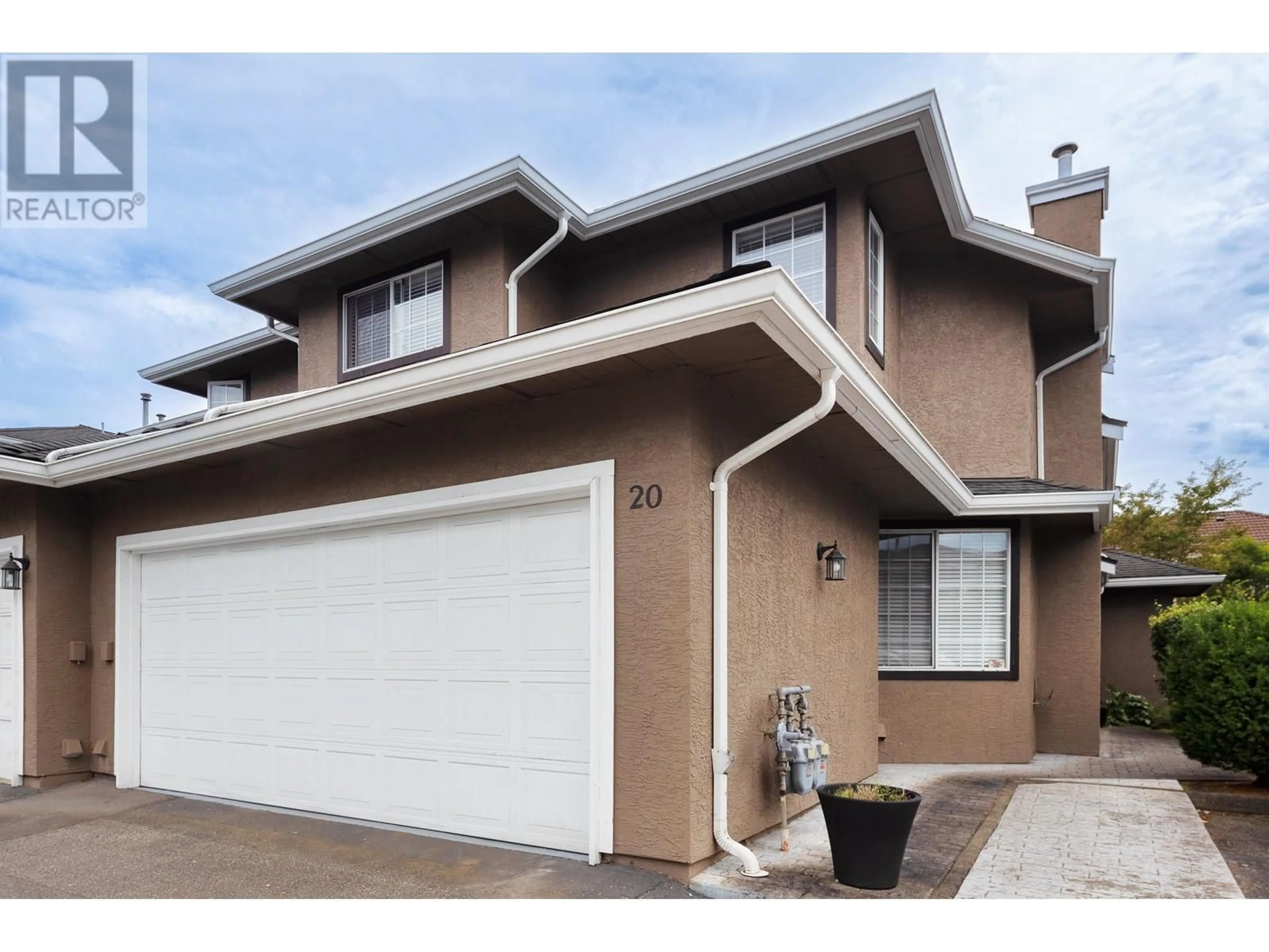 Home with vinyl exterior material, street for 20 - 9311 DAYTON AVENUE, Richmond British Columbia V6Y1E2