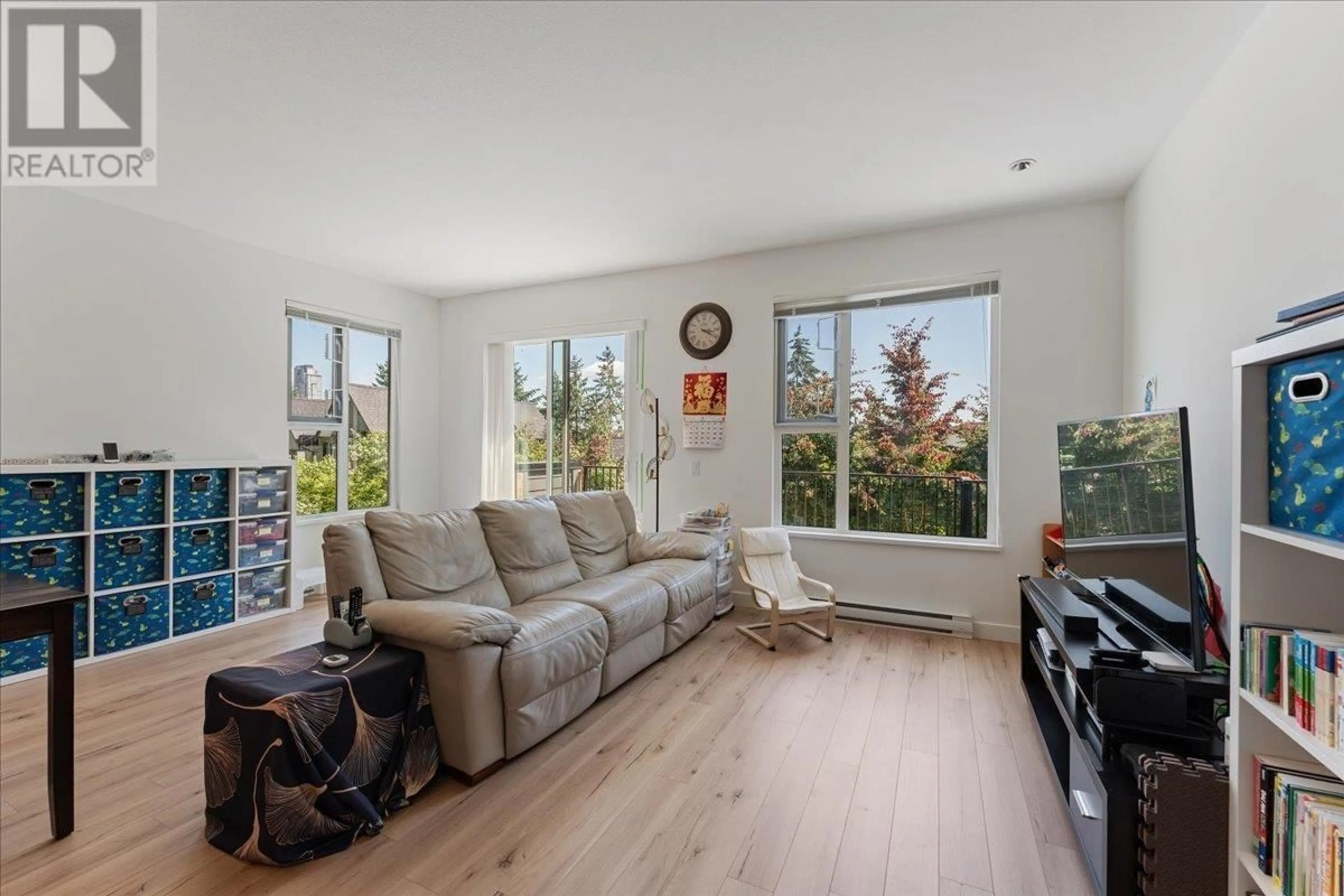 Living room with furniture, unknown for 19 - 1228 HUDSON STREET, Coquitlam British Columbia V3B0R3