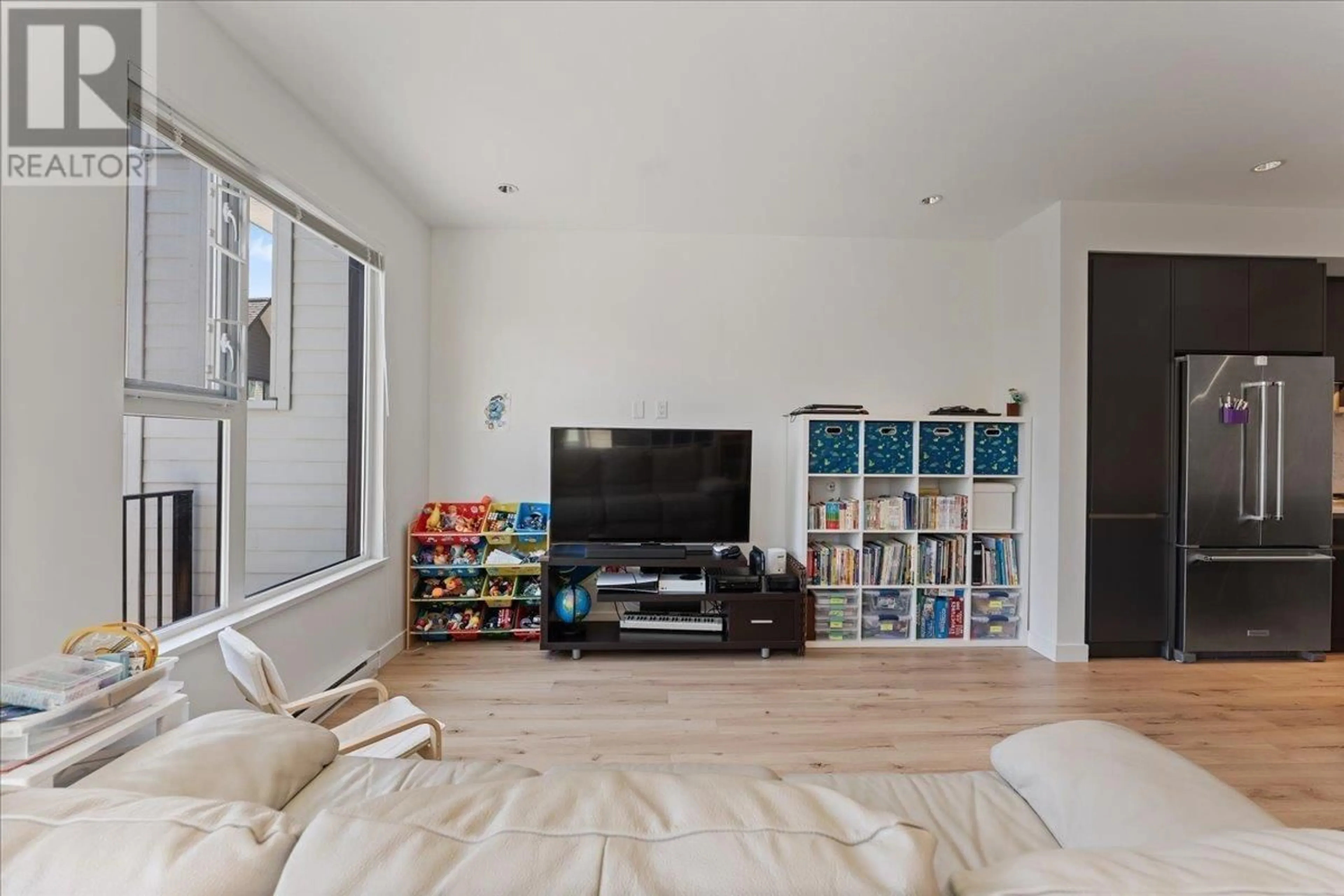 Living room with furniture, unknown for 19 - 1228 HUDSON STREET, Coquitlam British Columbia V3B0R3