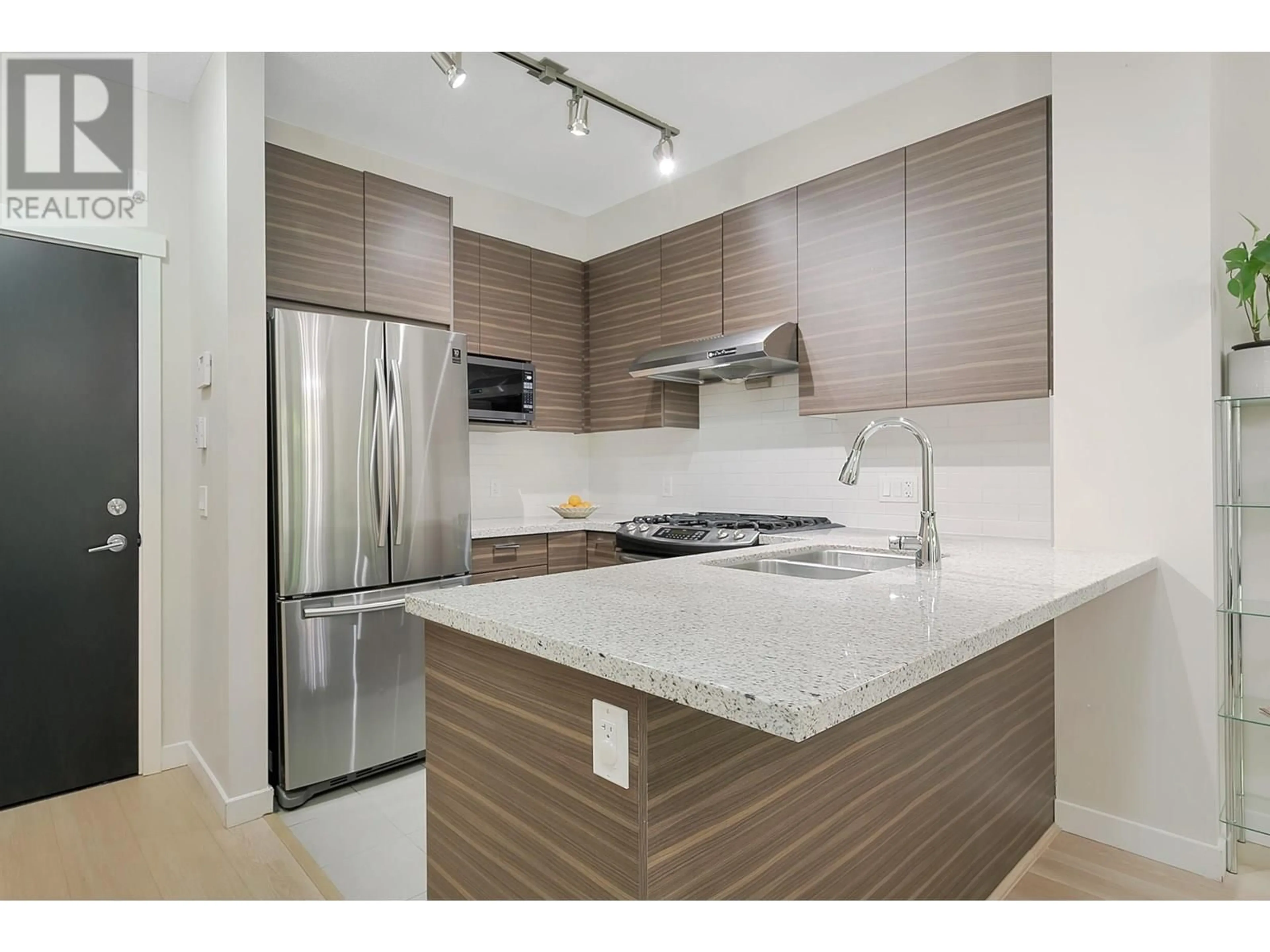 Standard kitchen, unknown for 125 - 9388 MCKIM WAY, Richmond British Columbia V6X0J7