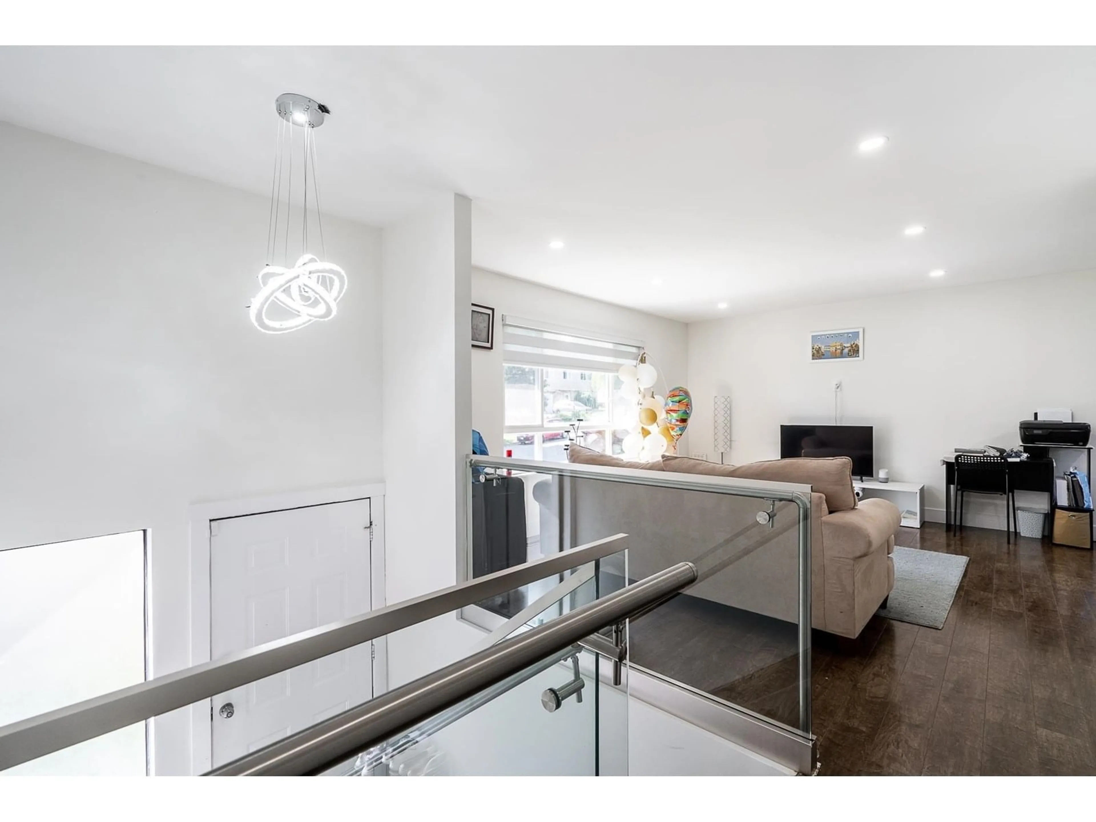 Open concept kitchen, unknown for 7902 HERON, Mission British Columbia V2V6A1