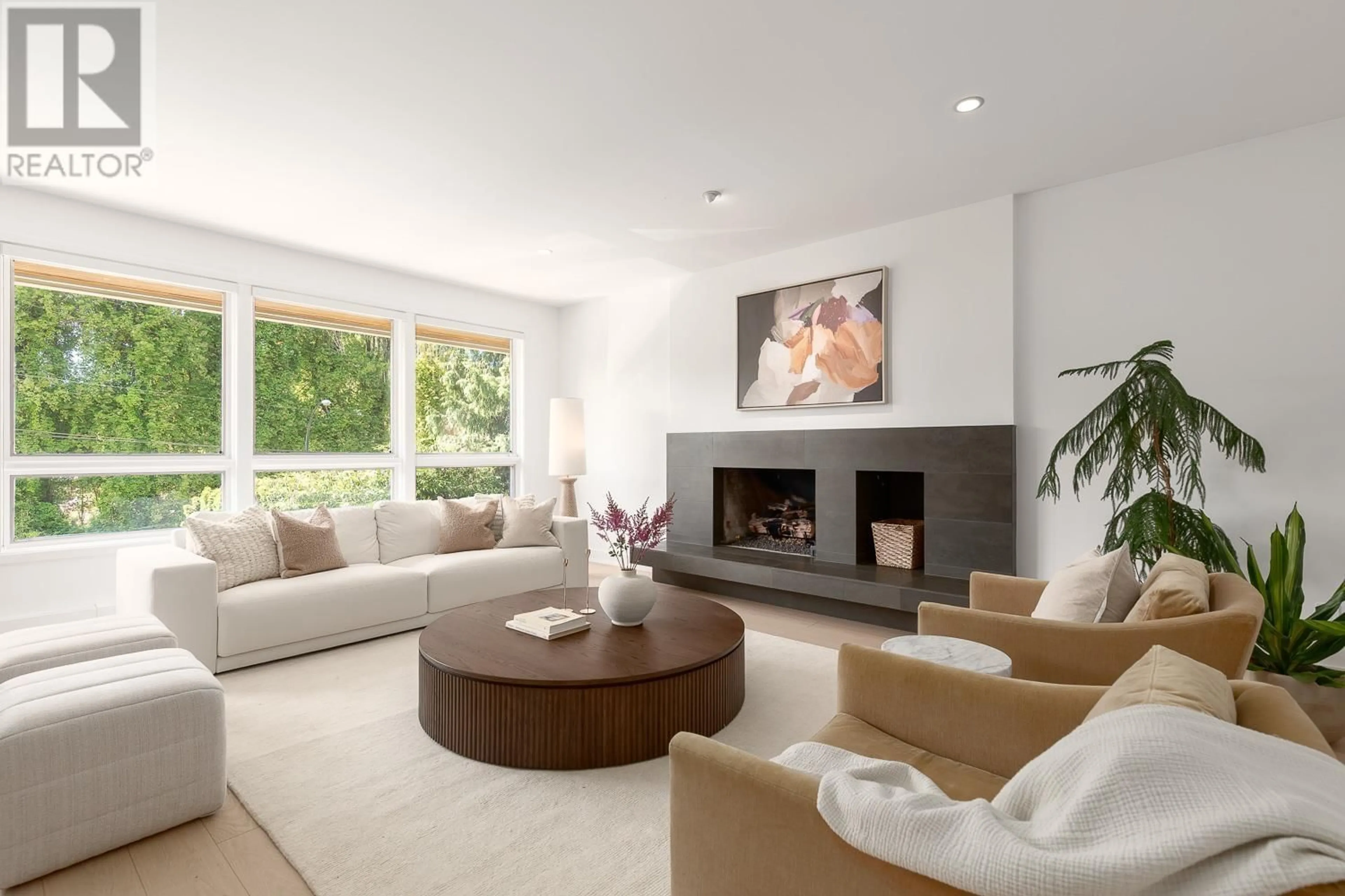 Living room with furniture, unknown for 3179 49TH AVENUE, Vancouver British Columbia V6N3T3