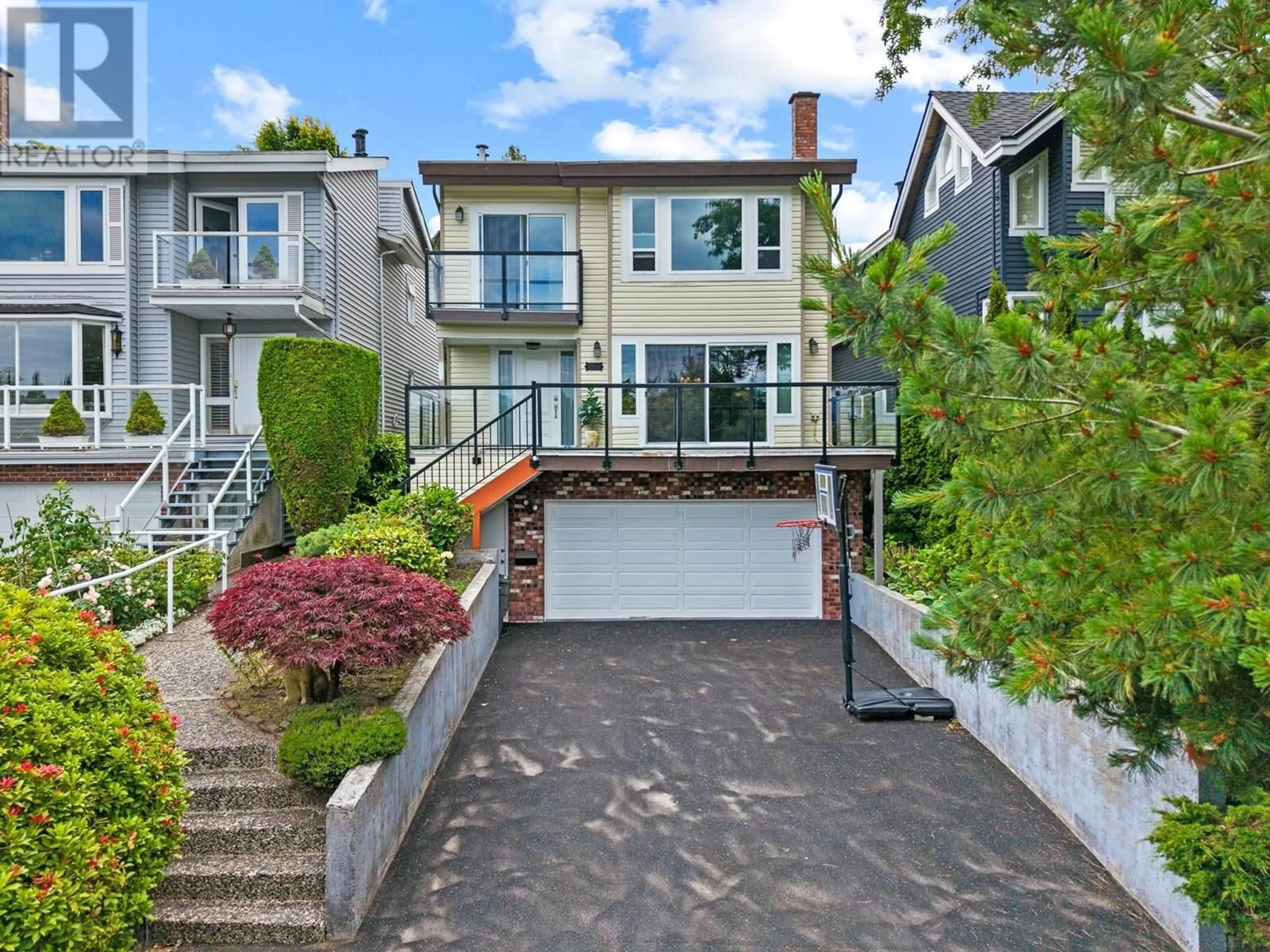 Unknown for 1868 34TH AVENUE, Vancouver British Columbia V6M1G1