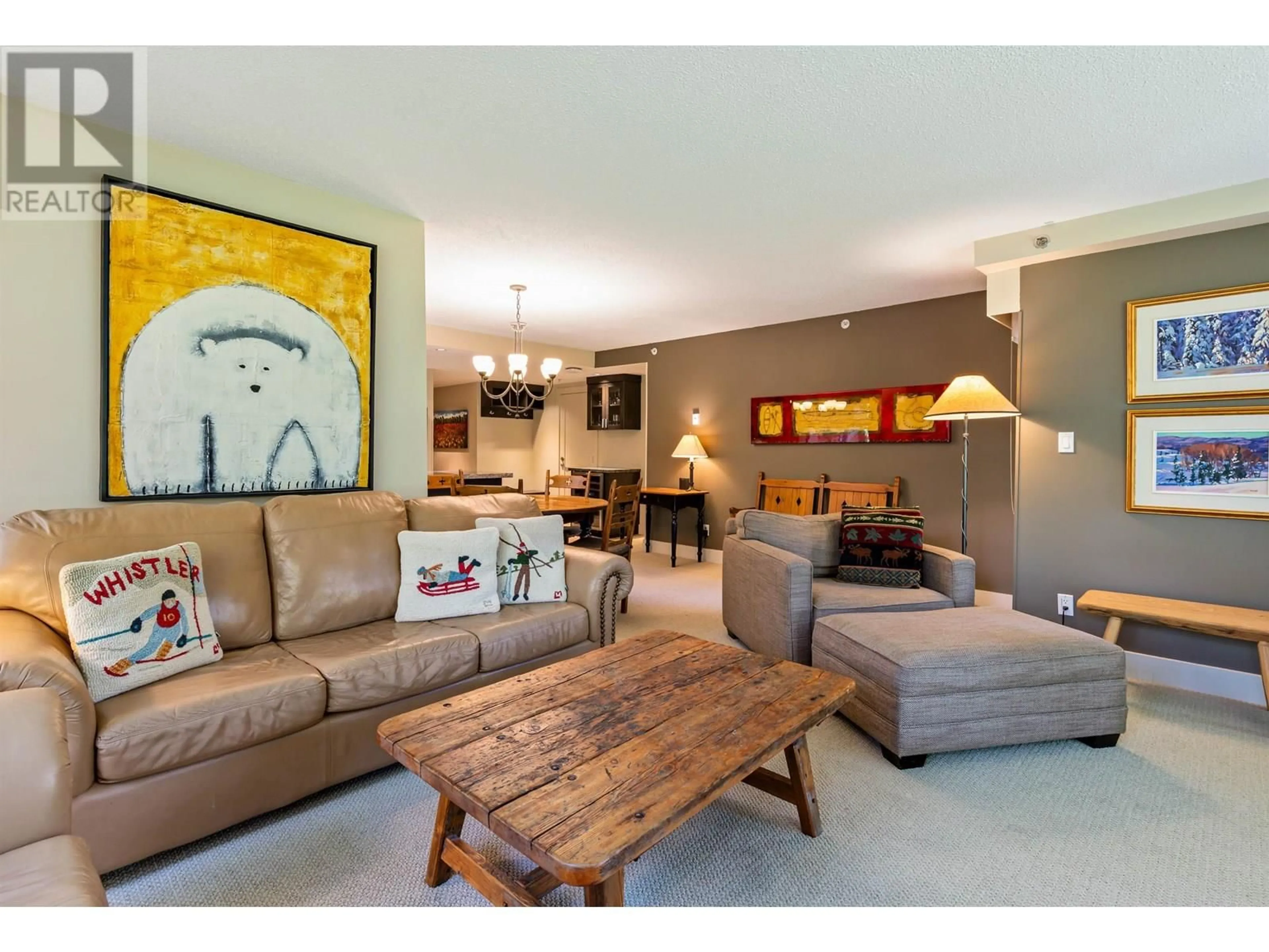 Living room with furniture, unknown for 108 - 4910 SPEARHEAD PLACE, Whistler British Columbia V0N1B4