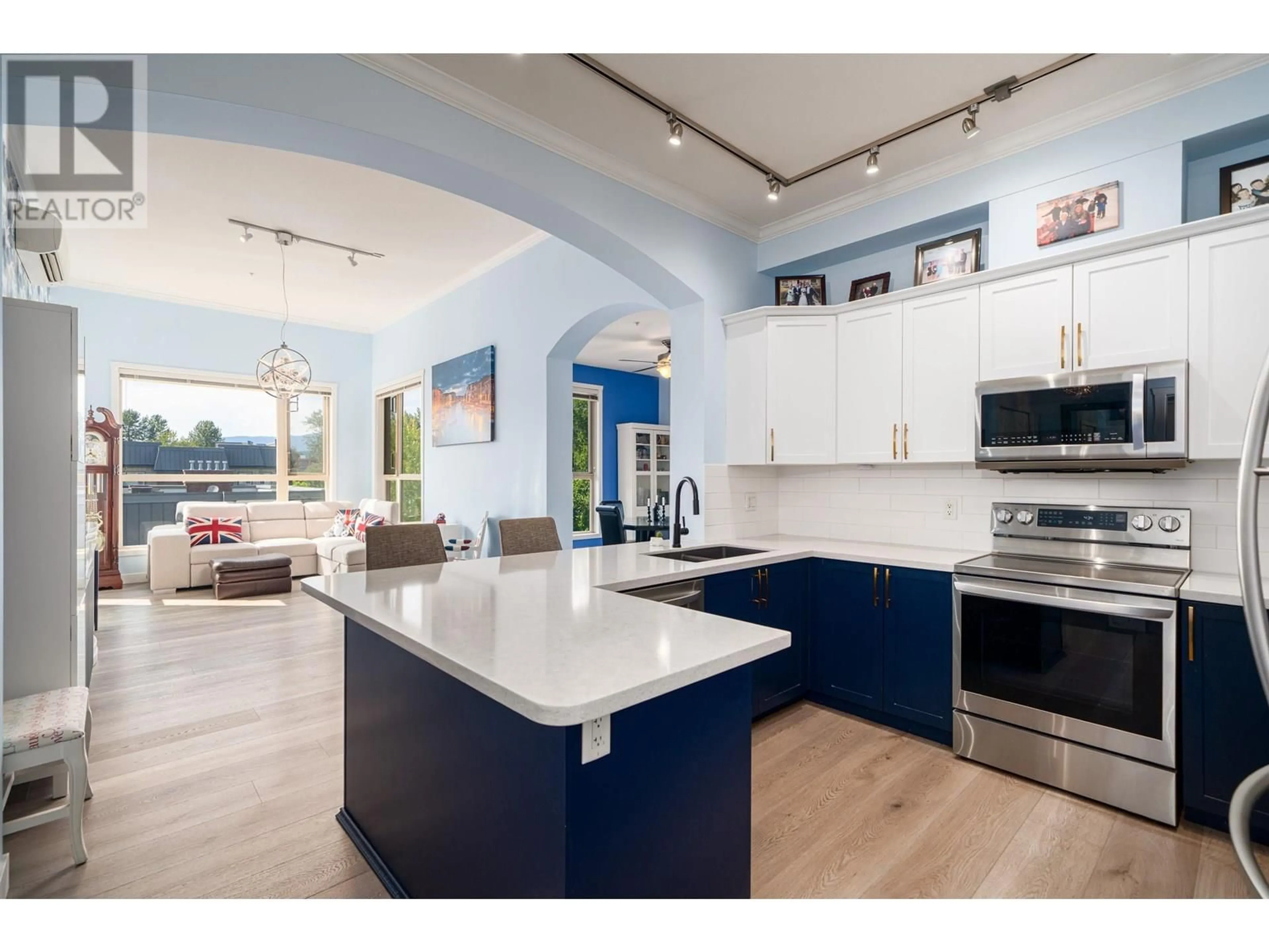 Open concept kitchen, unknown for 410 - 2627 SHAUGHNESSY STREET, Port Coquitlam British Columbia V3C0E1