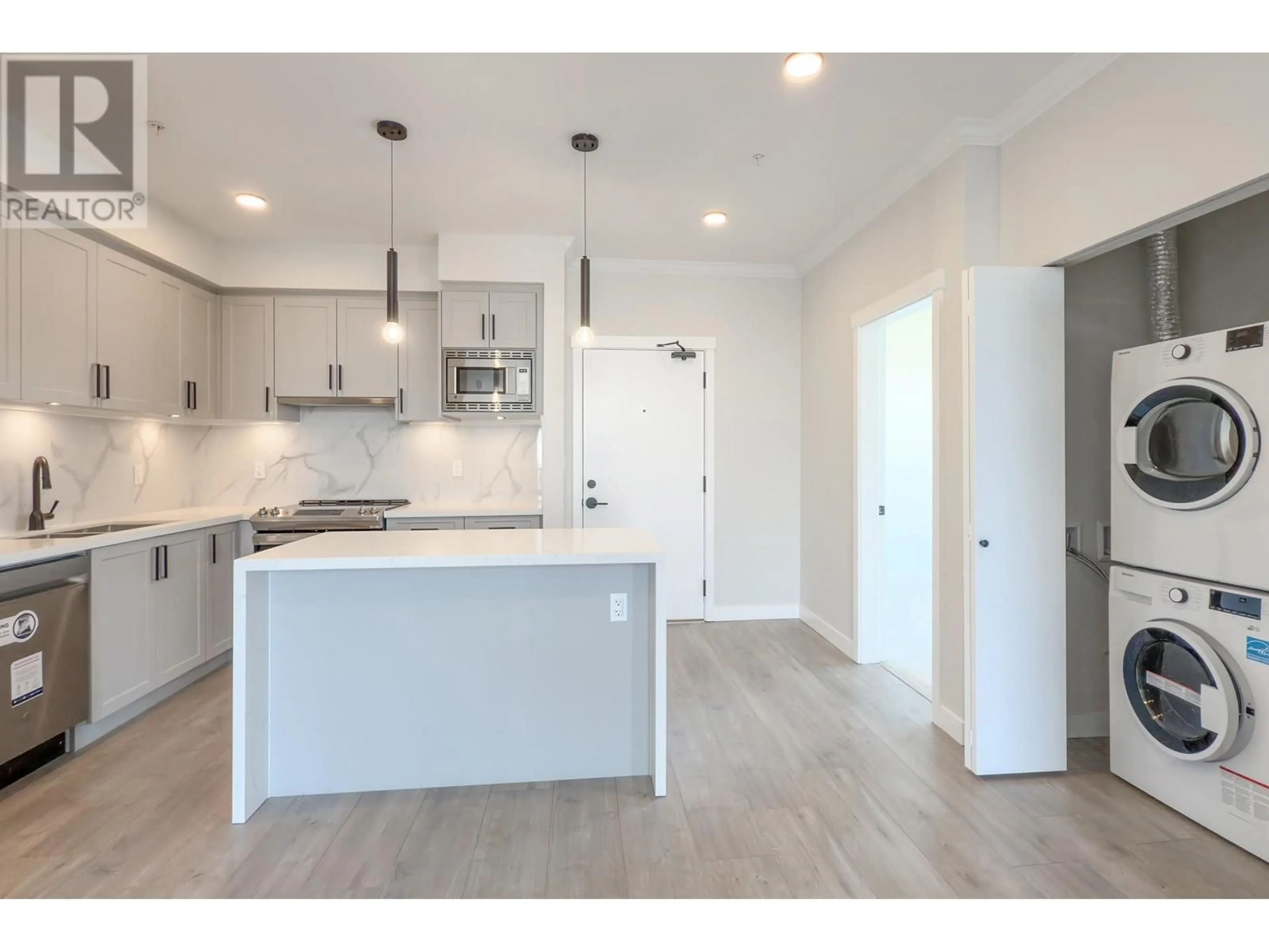Open concept kitchen, unknown for 516 - 12109 223 STREET, Maple Ridge British Columbia V2X5Y6