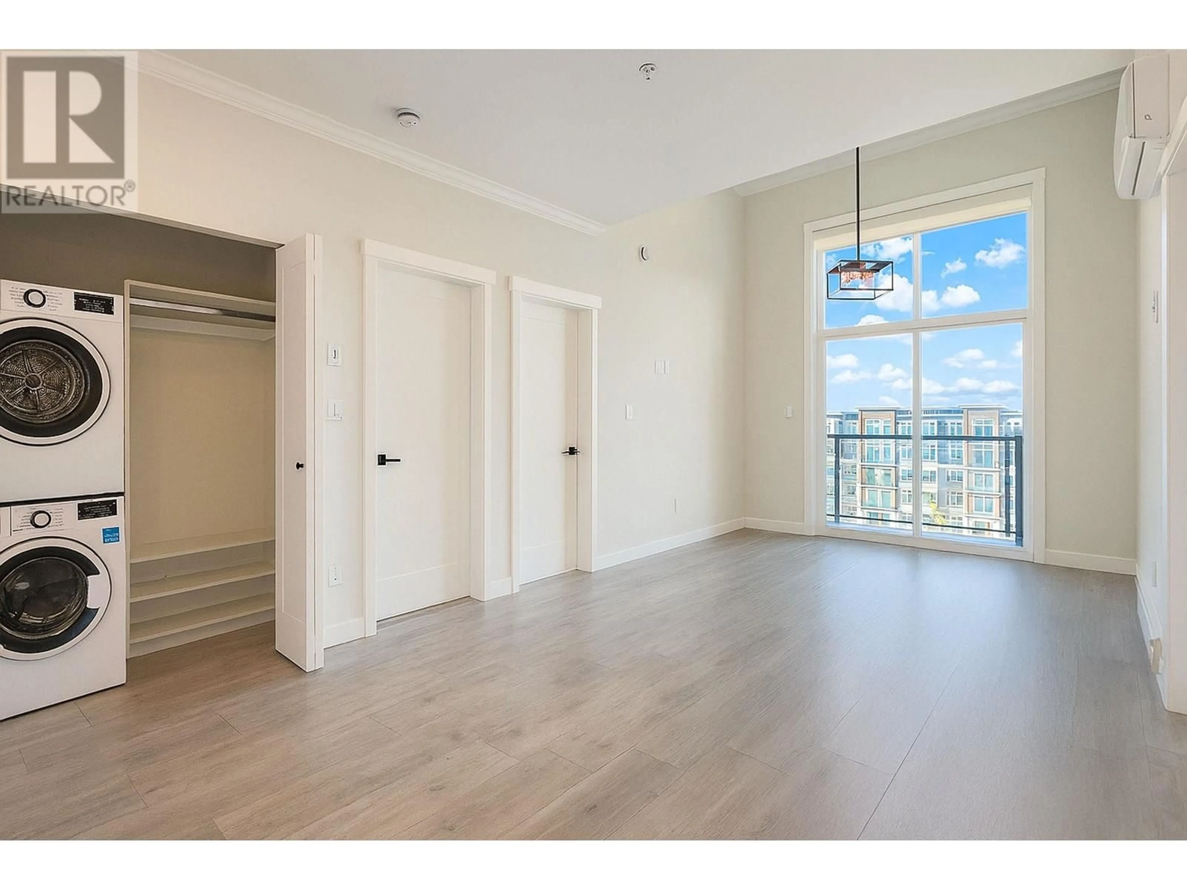 A pic of a room for 516 - 12109 223 STREET, Maple Ridge British Columbia V2X5Y6
