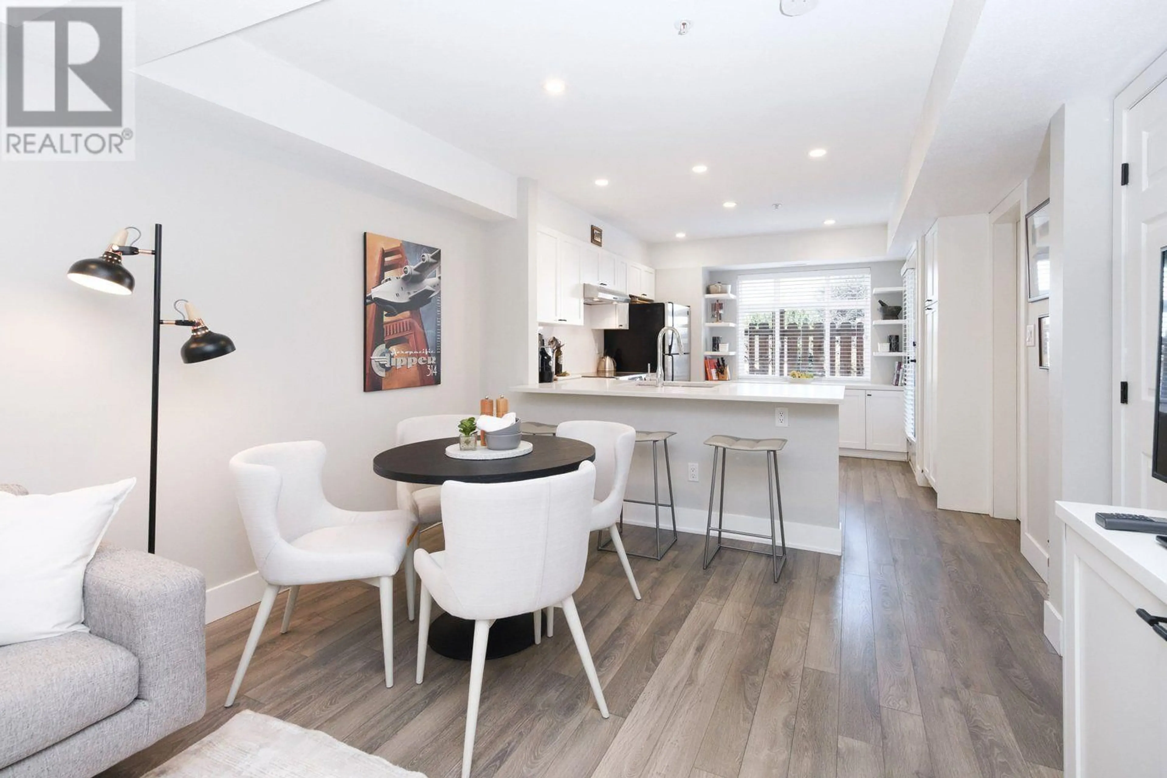 Open concept kitchen, unknown for 1635 MCLEAN DRIVE, Vancouver British Columbia V5L5E3