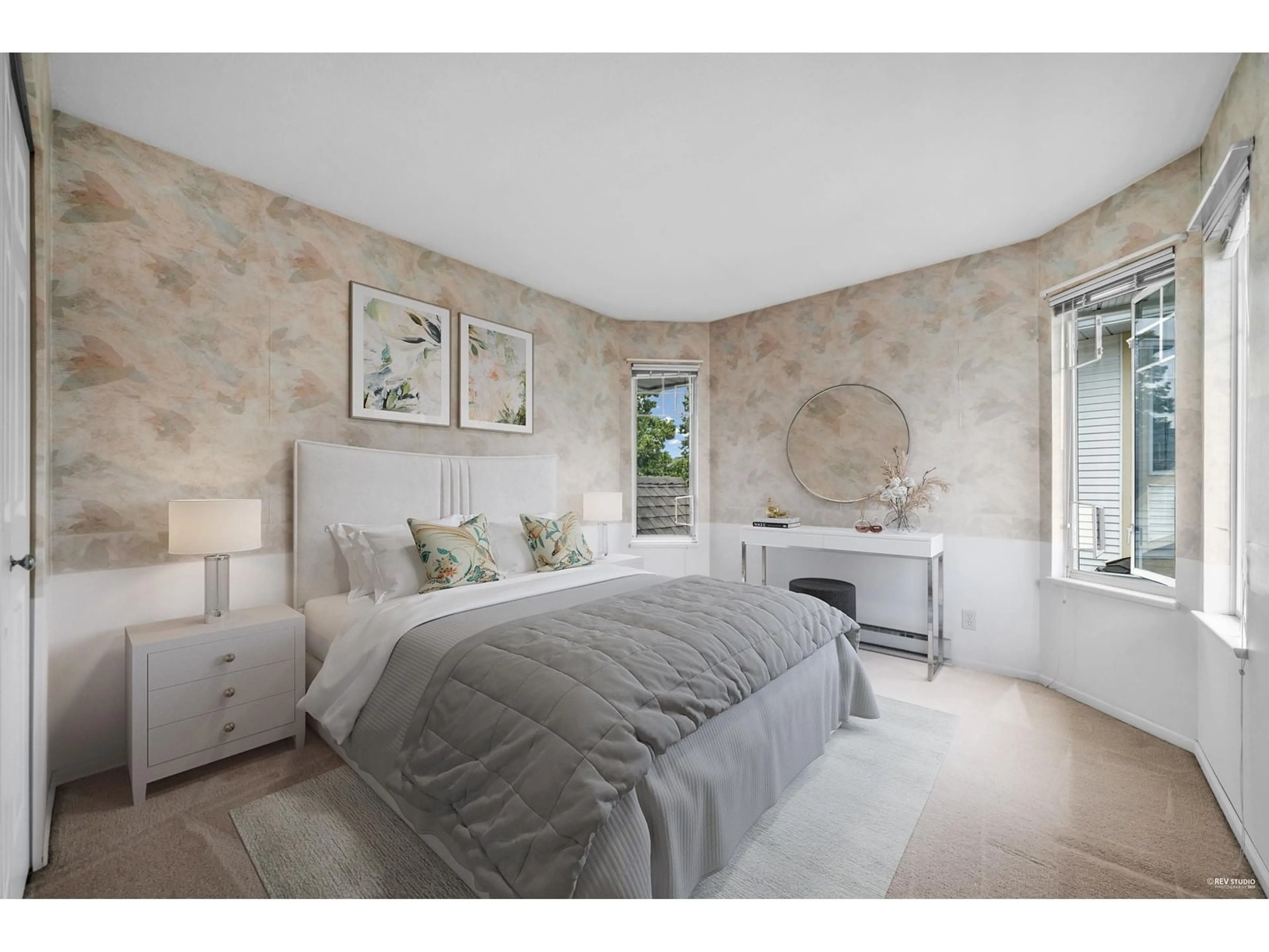 Bedroom with bed, unknown for 100 - 8737 212, Langley British Columbia V1M2C8