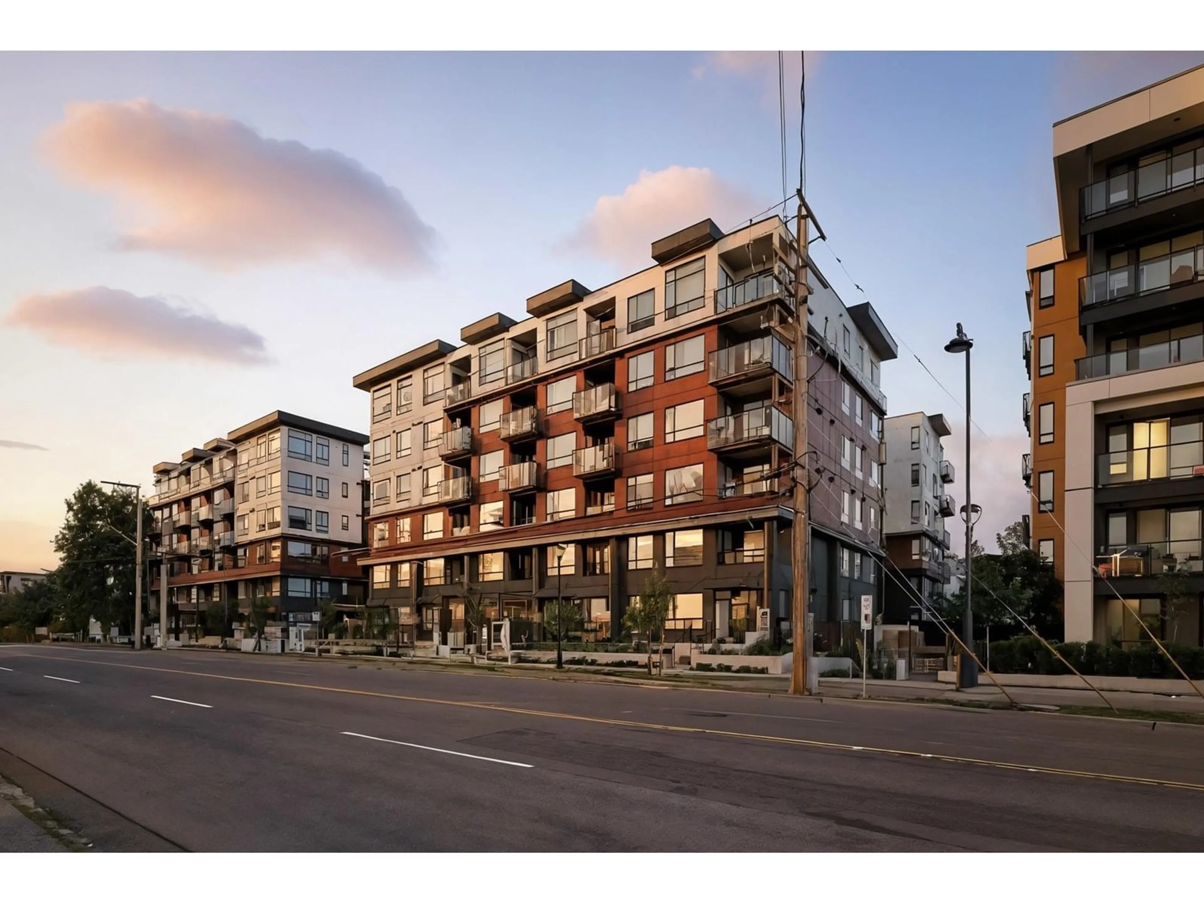 Blurry image for 305 - 13838 108, Surrey British Columbia V3T0T8