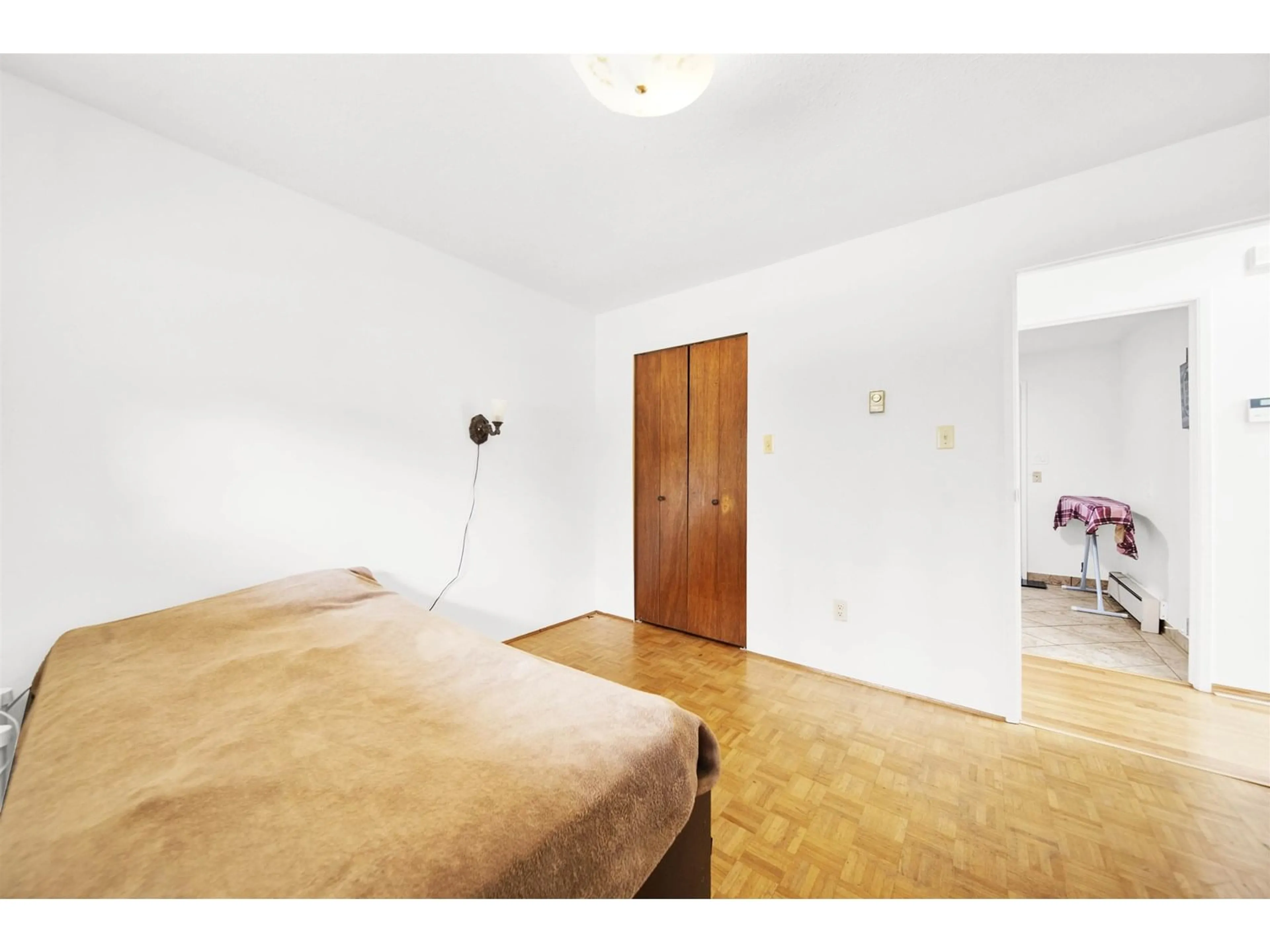 A pic of a room for 16951 94A, Surrey British Columbia V4N6H2