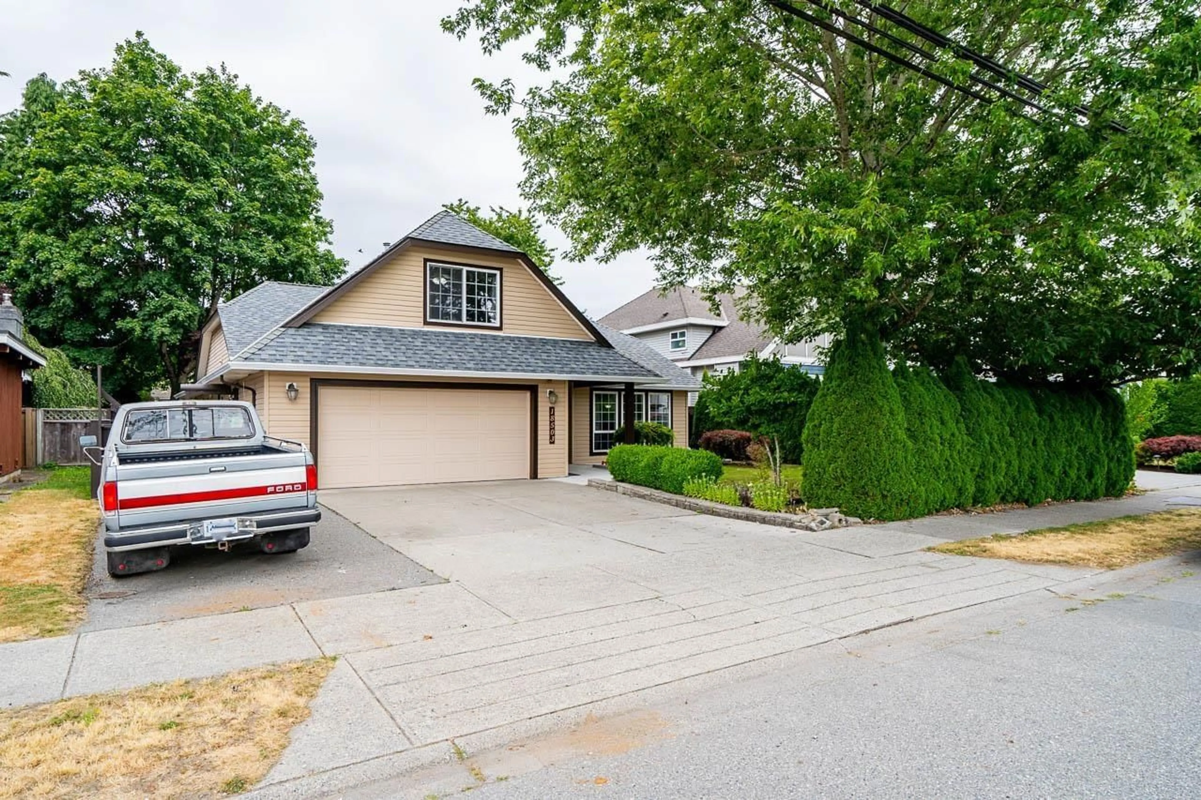 Unknown for 18503 60, Surrey British Columbia V3S8T6