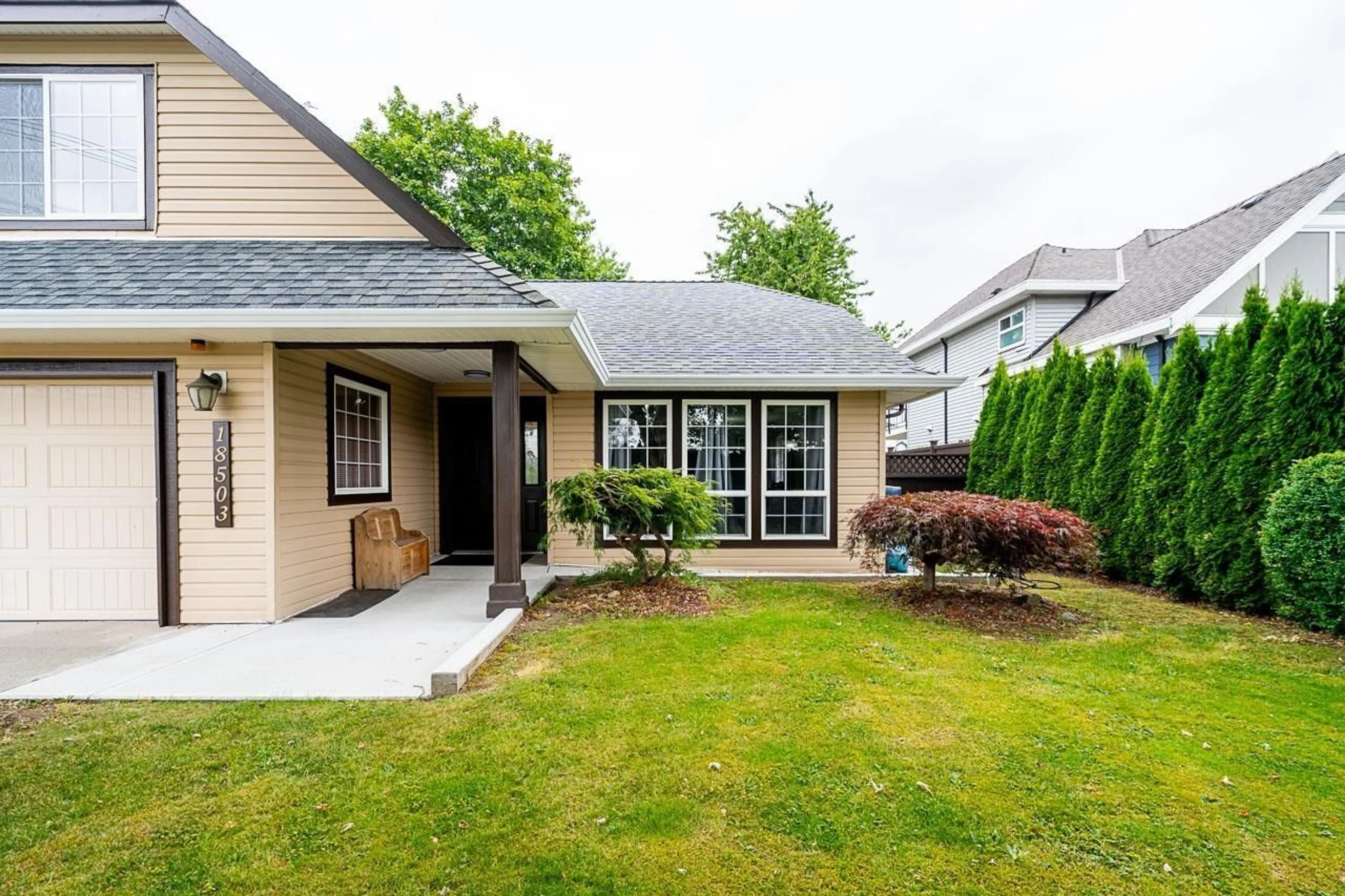 Home with vinyl exterior material, street for 18503 60, Surrey British Columbia V3S8T6