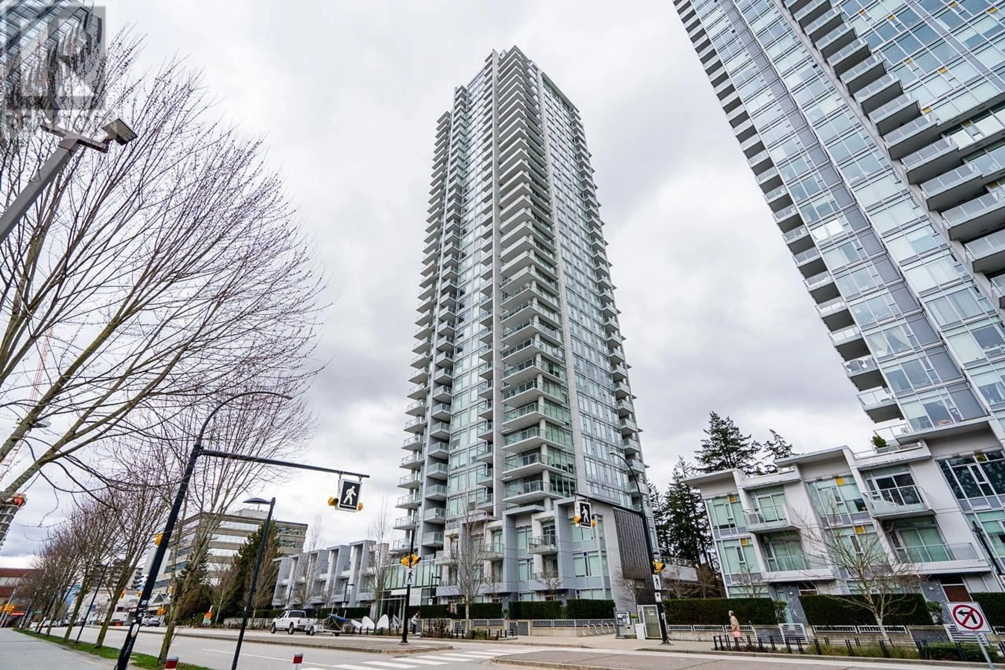 Patio, street for 2205 - 6538 NELSON AVENUE, Burnaby British Columbia V5H0G5