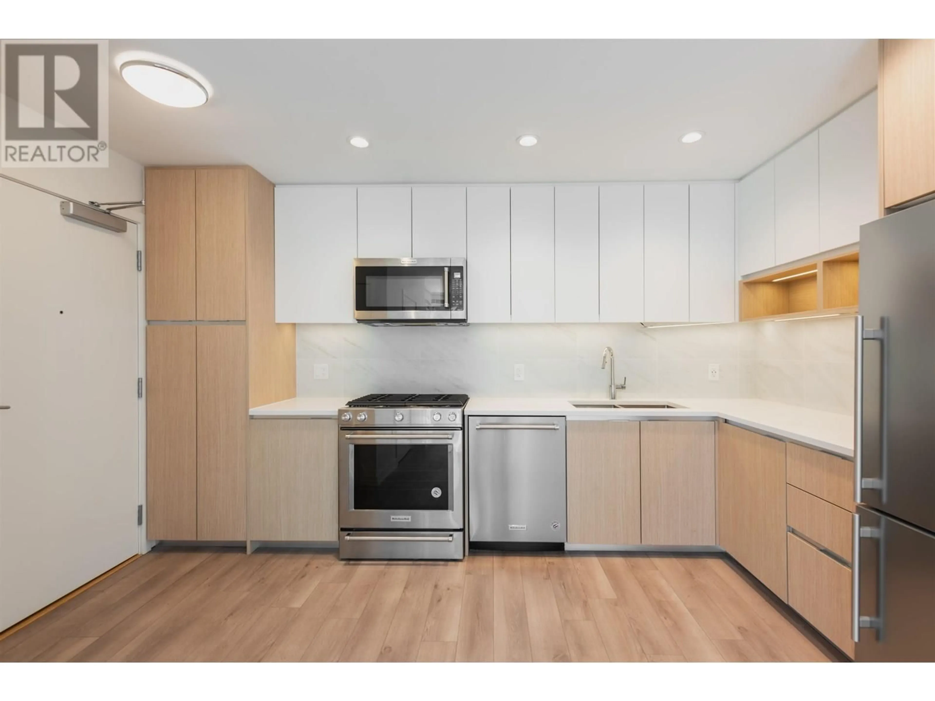 Standard kitchen, wood/laminate floor for 701 - 8940 UNIVERSITY CRESCENT, Burnaby British Columbia V5A4Y8