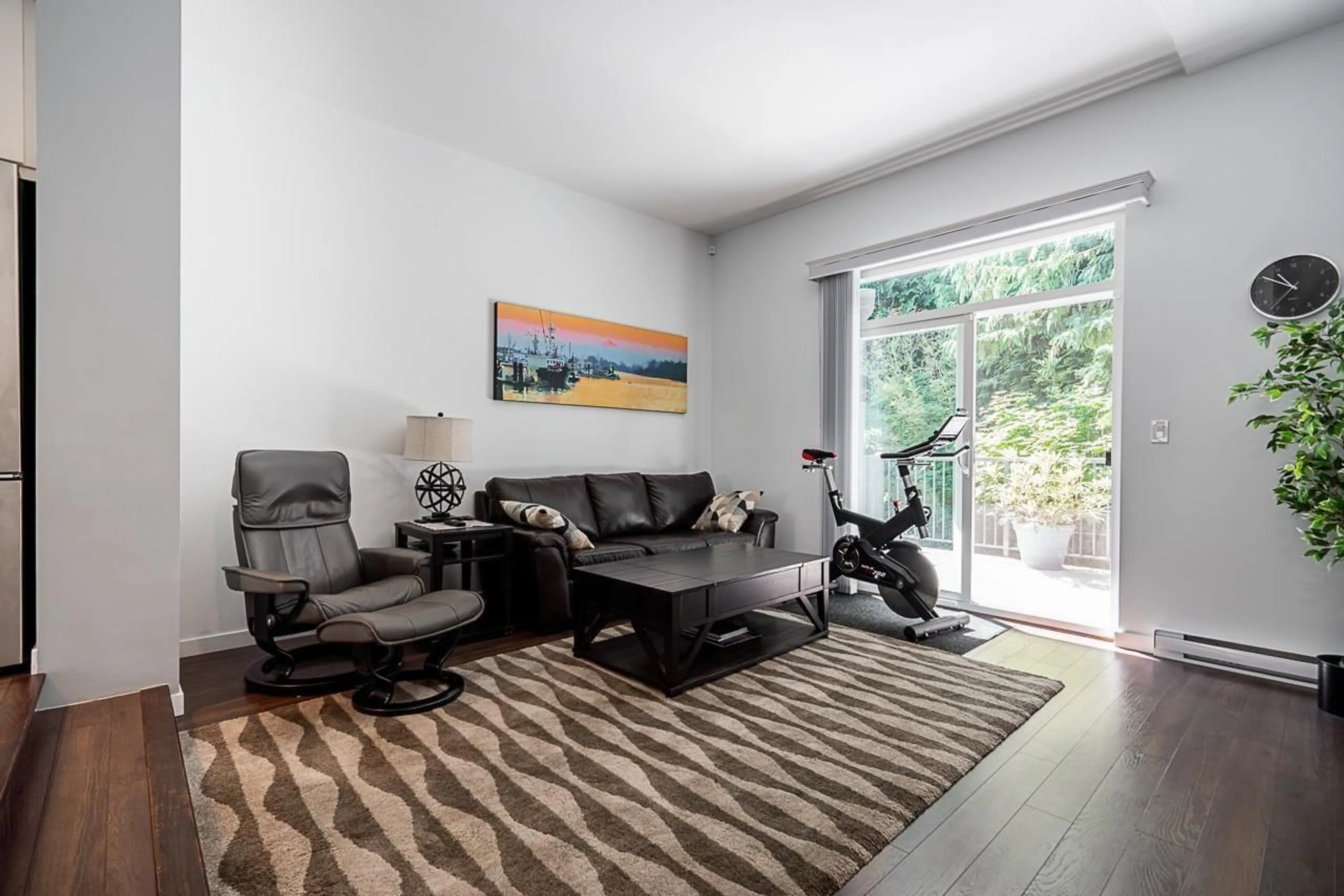 Living room with furniture, unknown for 7 - 253 171, Surrey British Columbia V3Z9P4