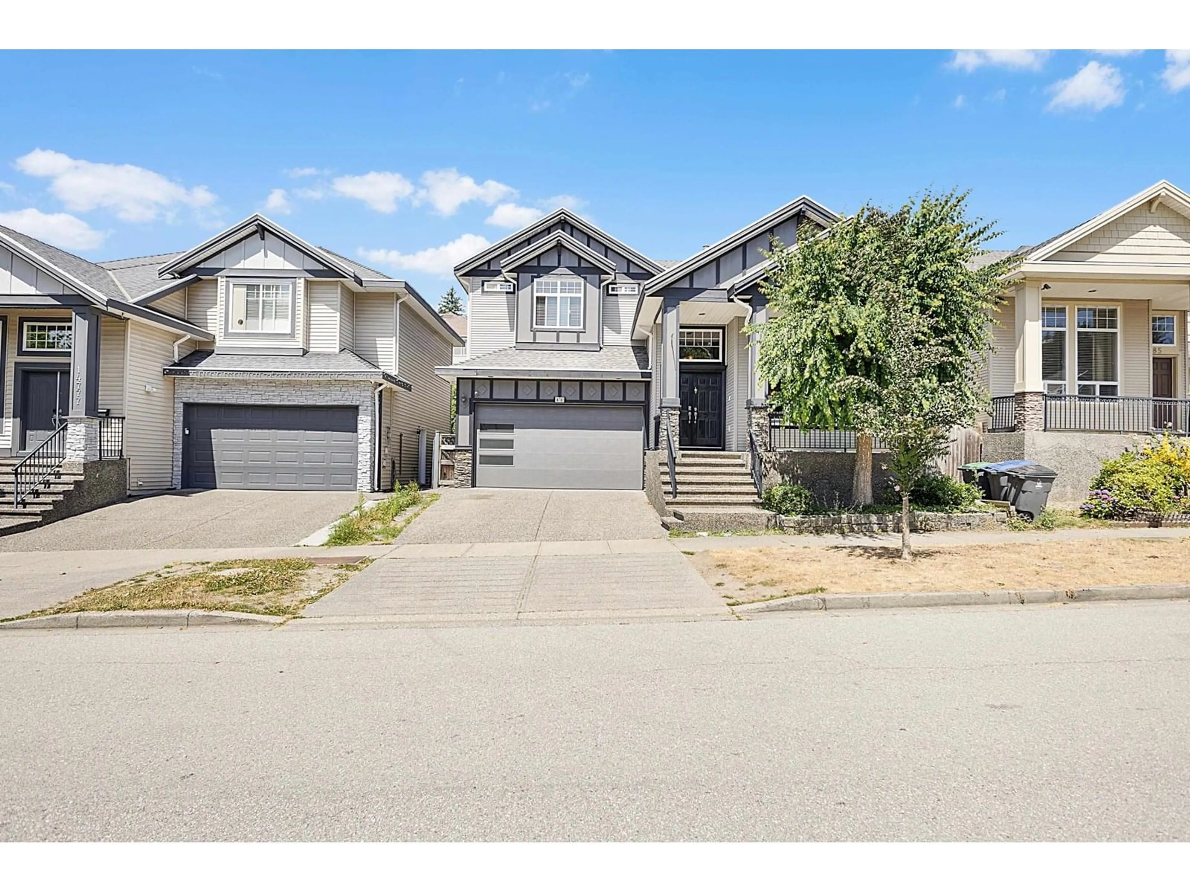 A pic from outside/outdoor area/front of a property/back of a property/a pic from drone, street for 14781 67A, Surrey British Columbia V3S4P9