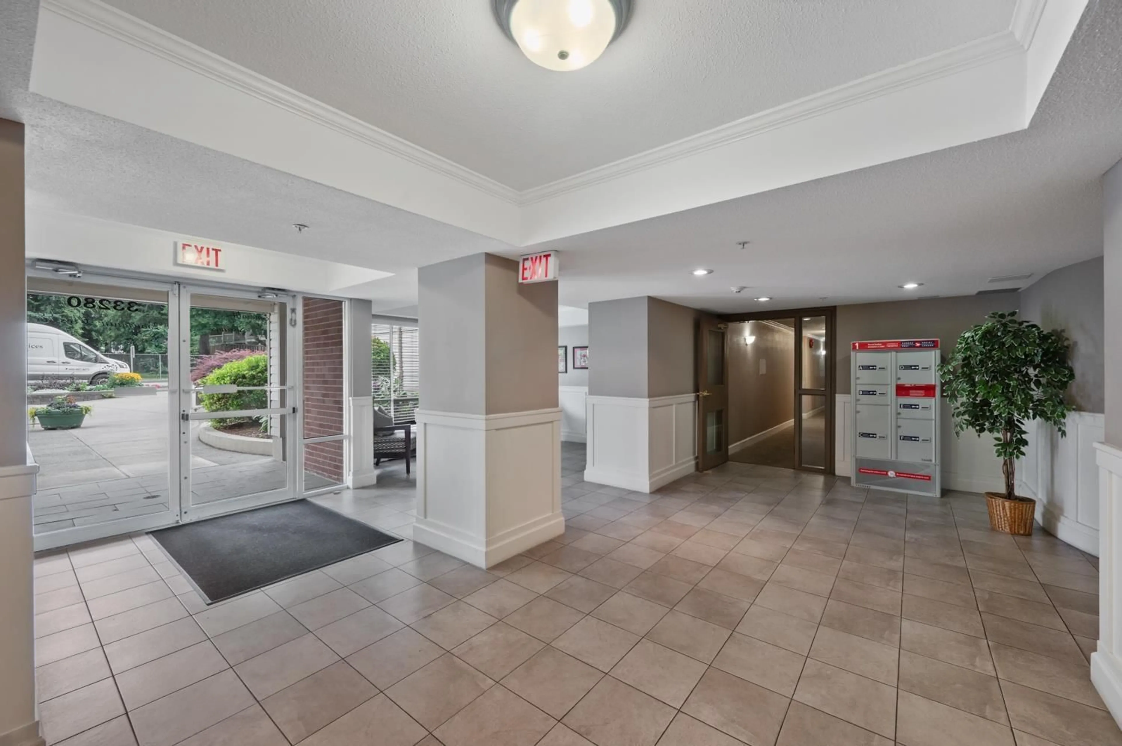 Unknown for 407 - 33280 BOURQUIN EAST, Abbotsford British Columbia V2S7K2