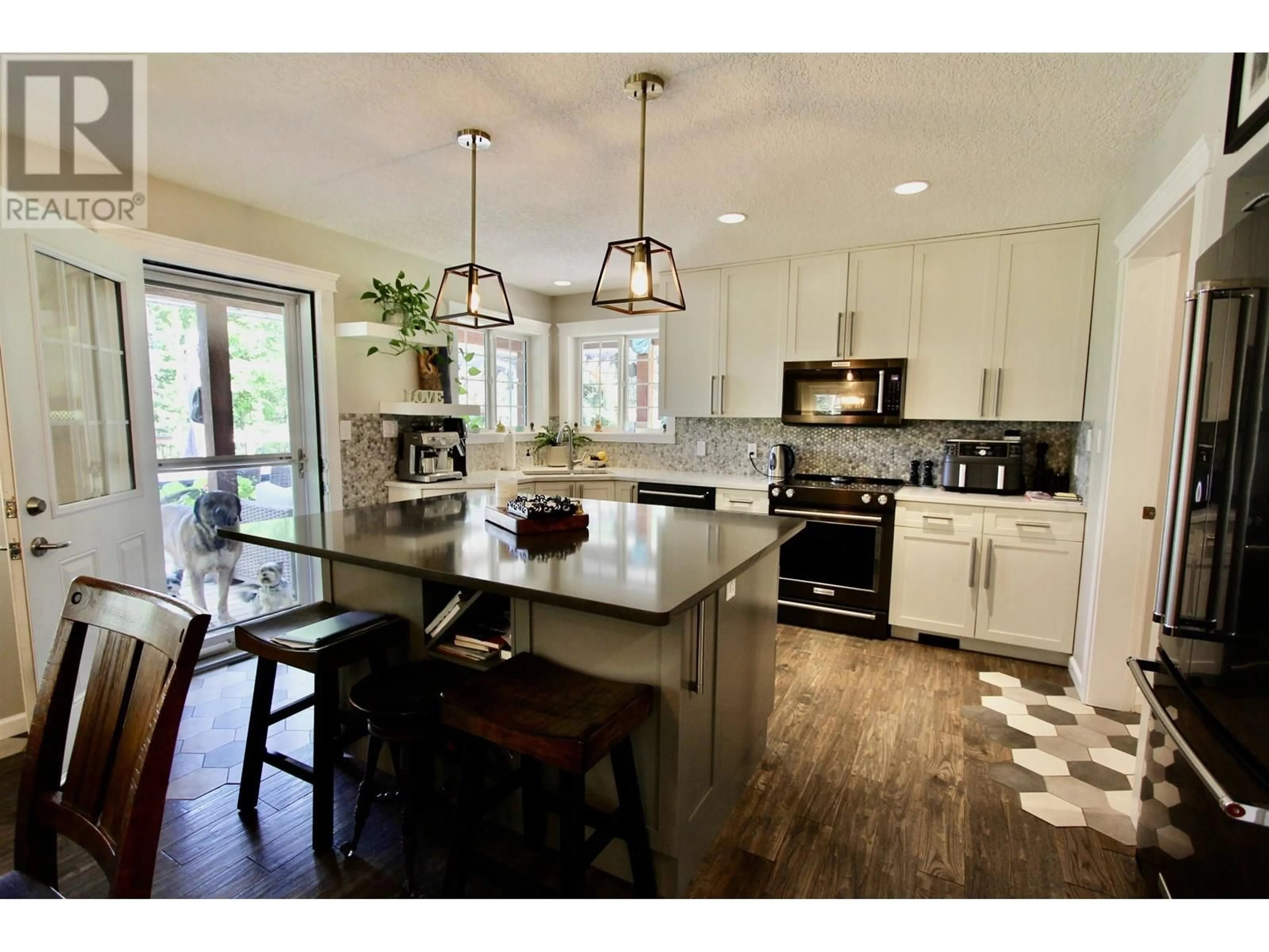 Open concept kitchen, unknown for 4885 CREST ROAD, Prince George British Columbia V2M7C5