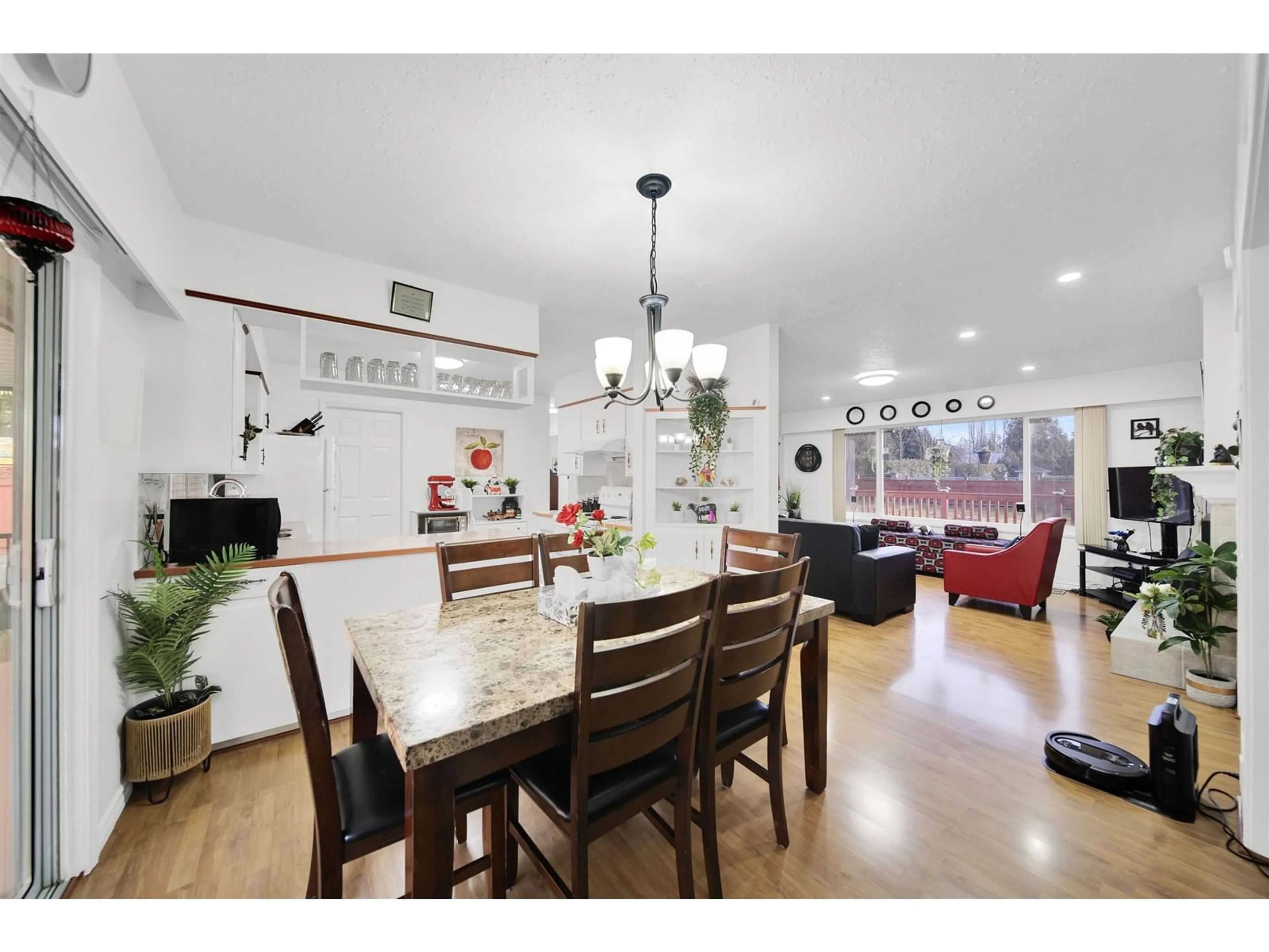 Dining room, unknown for 26655 32, Langley British Columbia V4W3G1