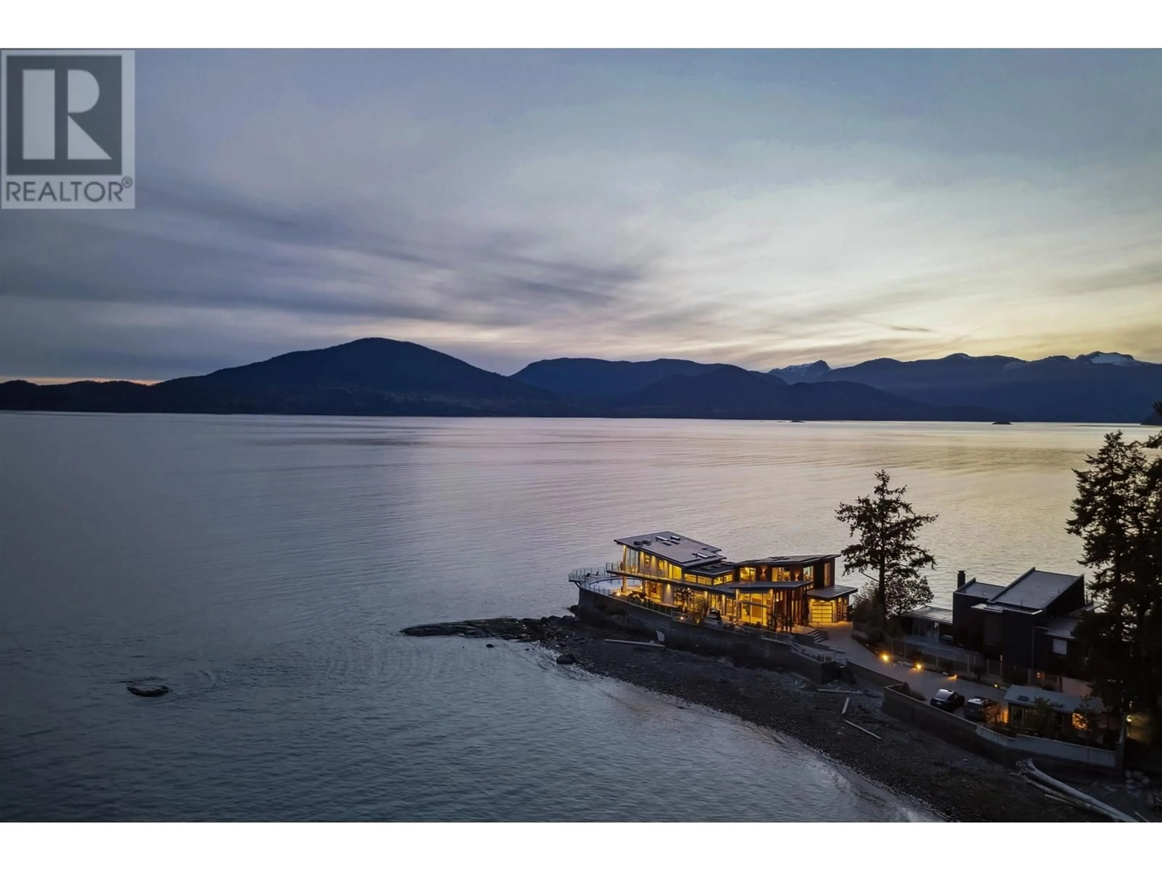A pic from outside/outdoor area/front of a property/back of a property/a pic from drone, water/lake/river/ocean view for 15 BRUNSWICK BEACH ROAD, Lions Bay British Columbia V0N2E0