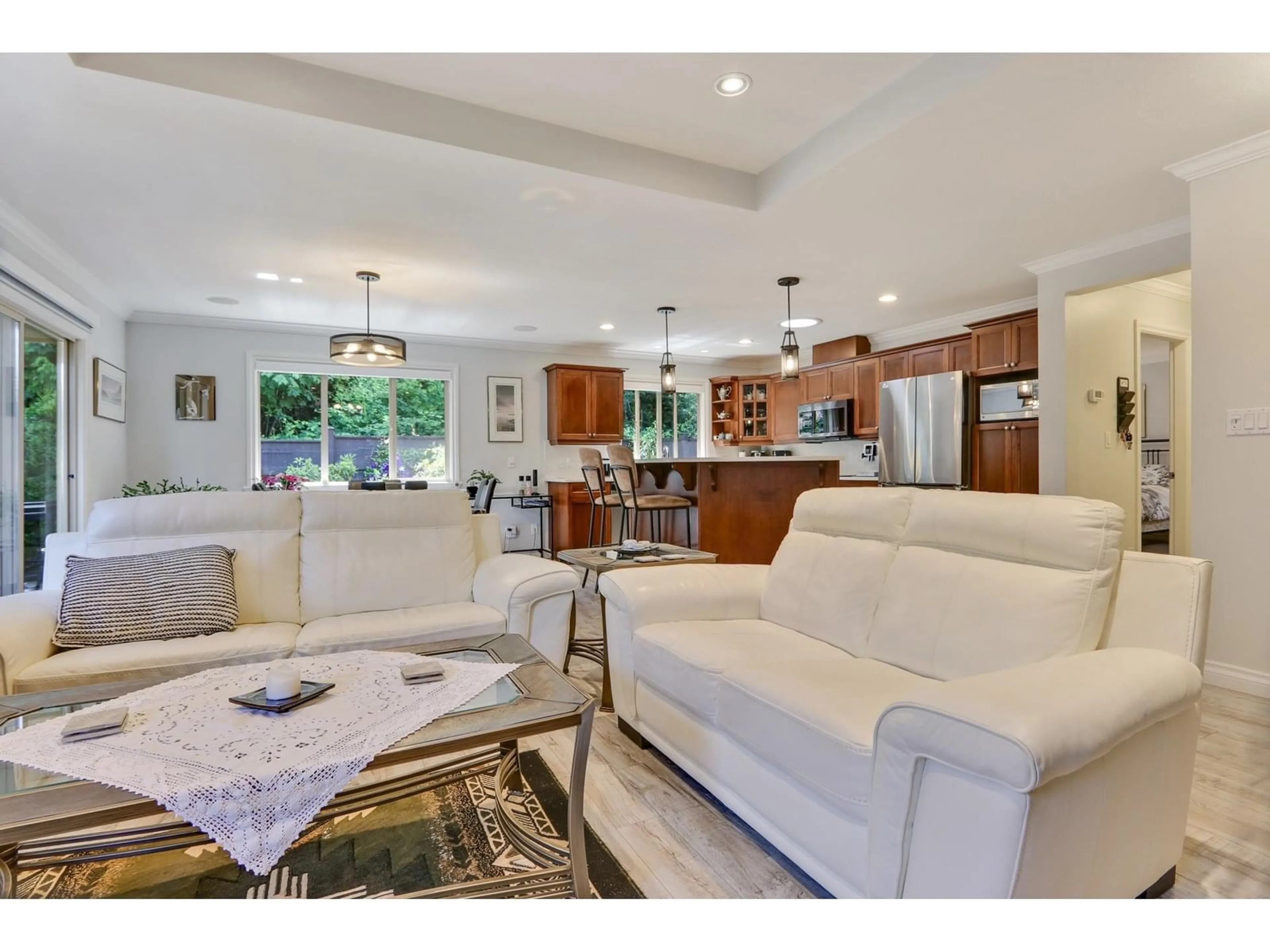 Living room with furniture, unknown for 158 - 46000 THOMAS ROAD, Chilliwack British Columbia V2R5W6