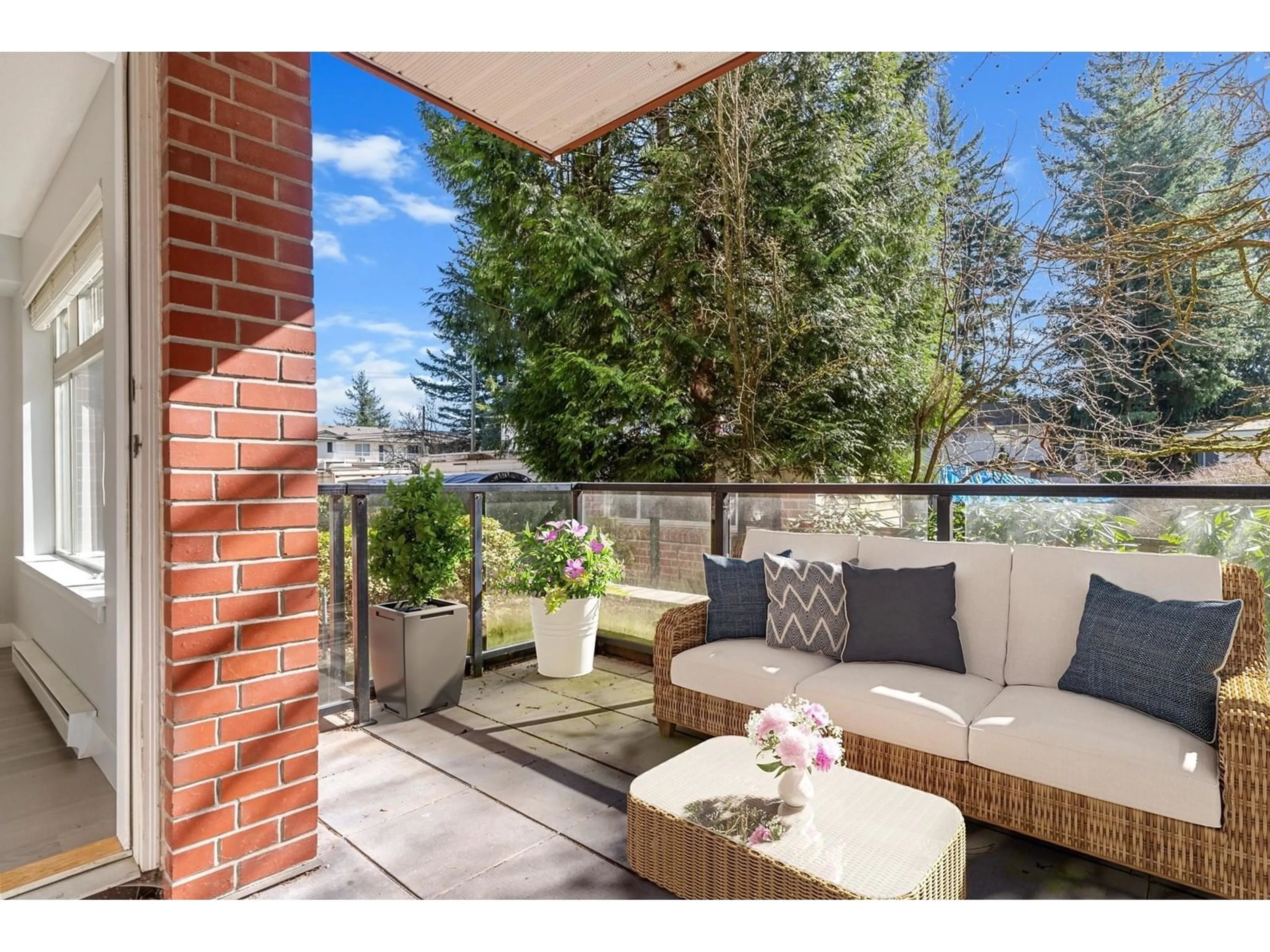 Patio, water/lake/river/ocean view for 210 - 2233 MCKENZIE, Abbotsford British Columbia V2S4A1