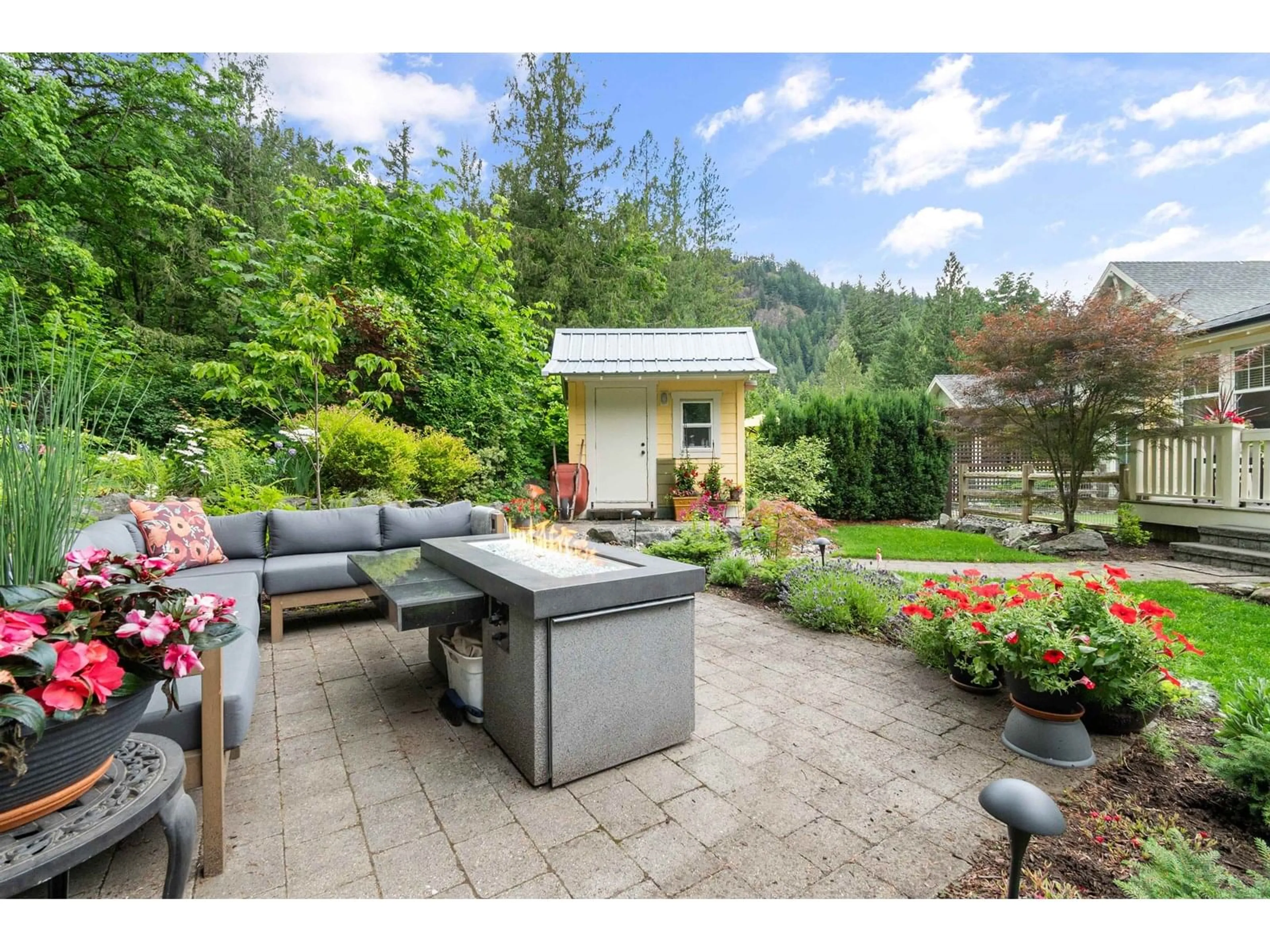Patio, water/lake/river/ocean view for 43348 CREEKSIDE CIRCLE, Lindell Beach British Columbia V2R0Z4