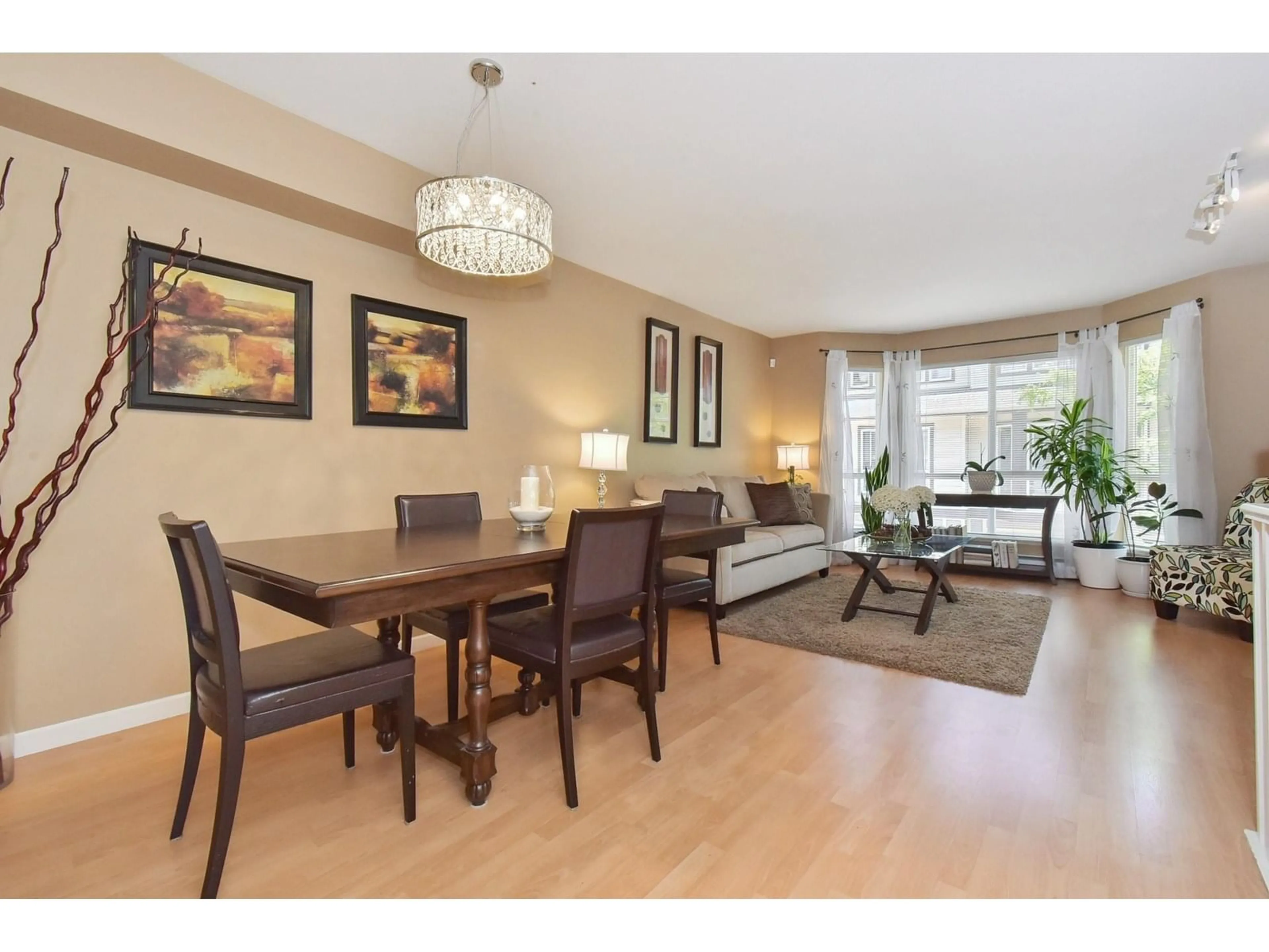 Dining room, wood/laminate floor for 34 - 8778 159, Surrey British Columbia V4N1H4