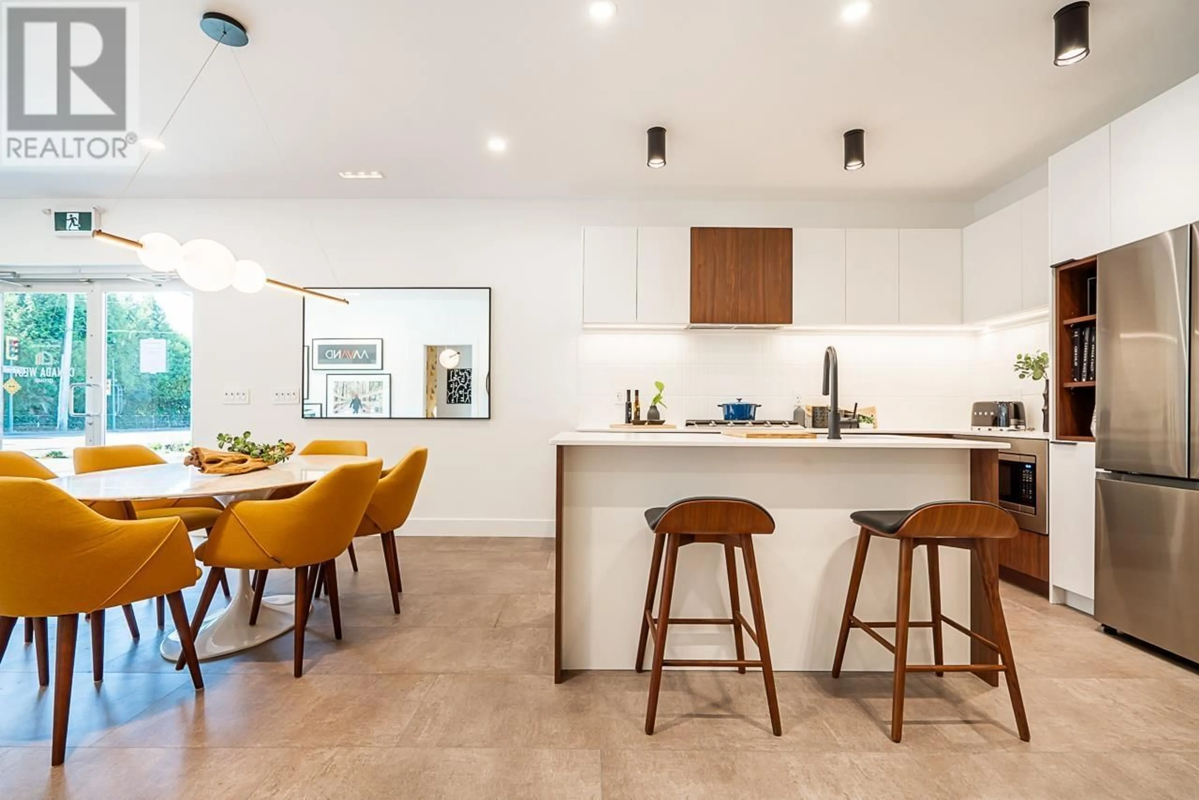 Open concept kitchen, unknown for 106 - 623 KEMSLEY AVENUE, Coquitlam British Columbia V3J3Z4