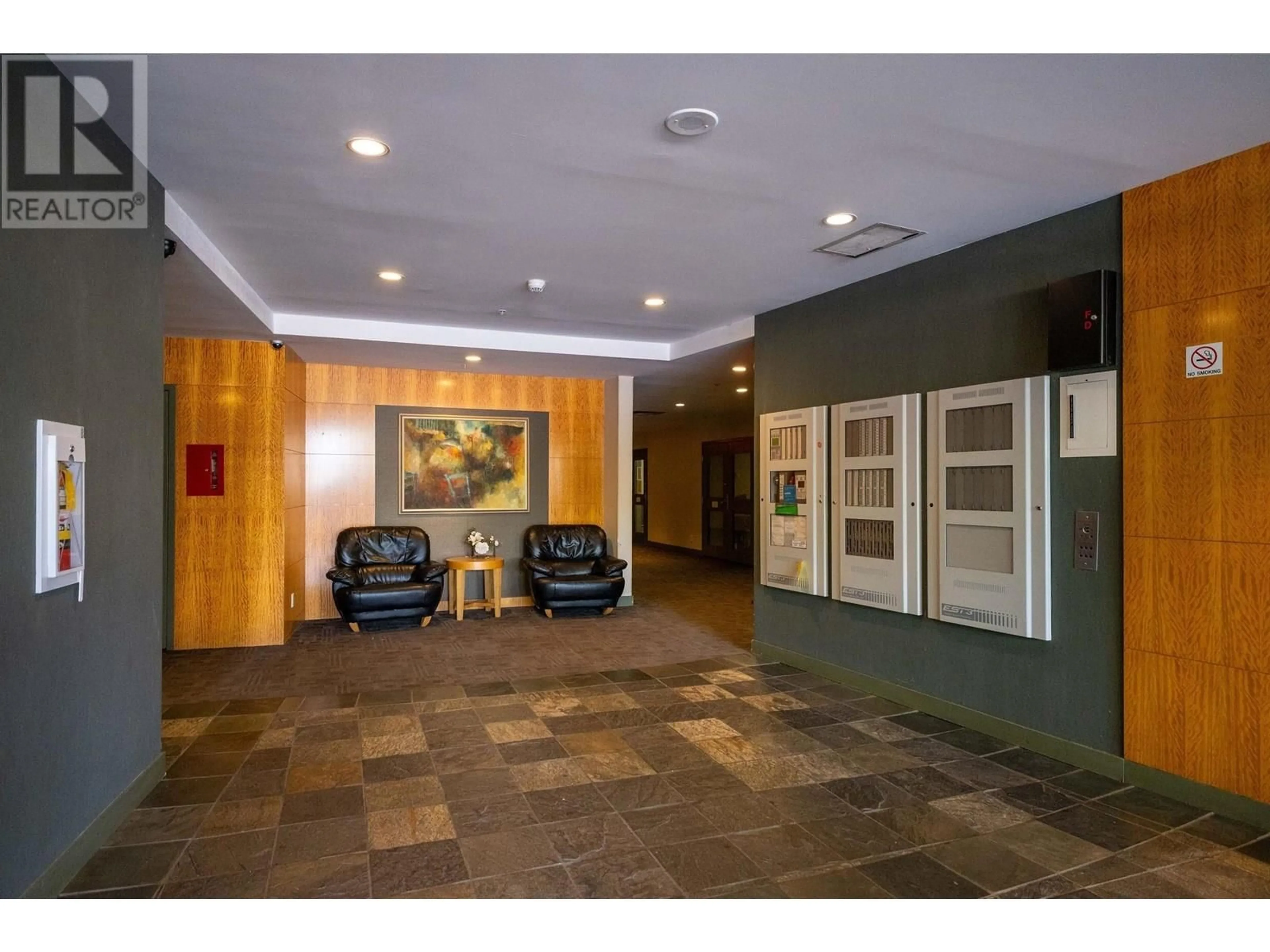 Lobby for 1702 - 8180 GRANVILLE AVENUE, Richmond British Columbia V6Y4G1