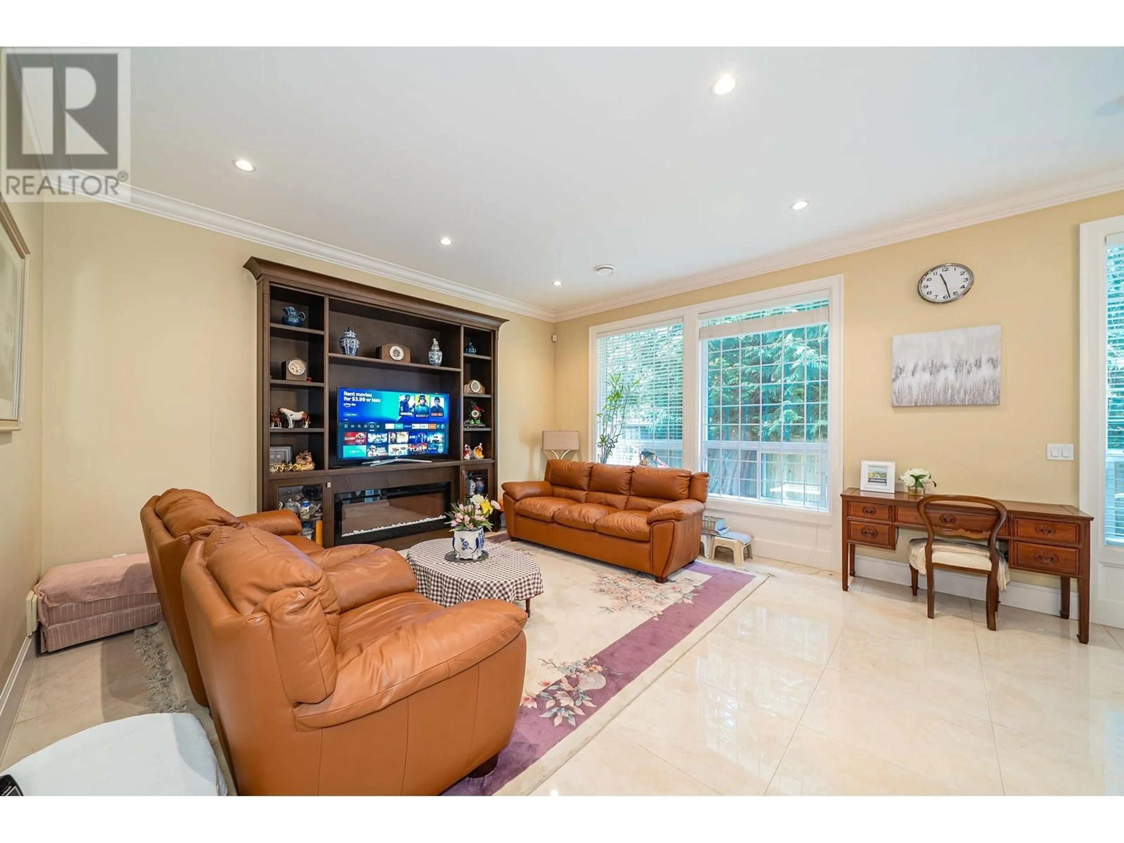 Living room with furniture, ceramic/tile floor for 9680 BREDEN AVENUE, Richmond British Columbia V6Y0G8