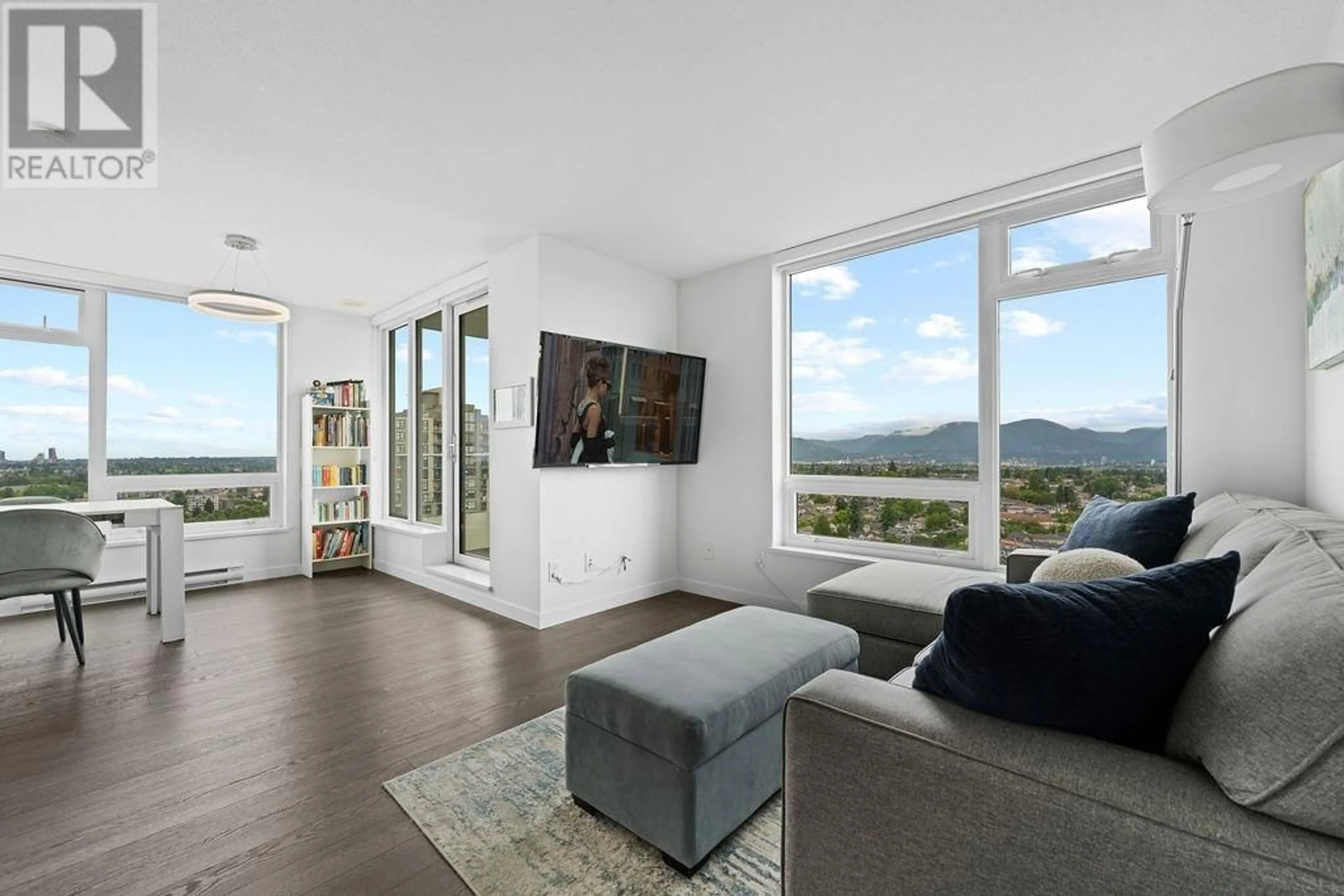 Living room with furniture, unknown for 2608 - 5470 ORMIDALE STREET, Vancouver British Columbia V5R0G6