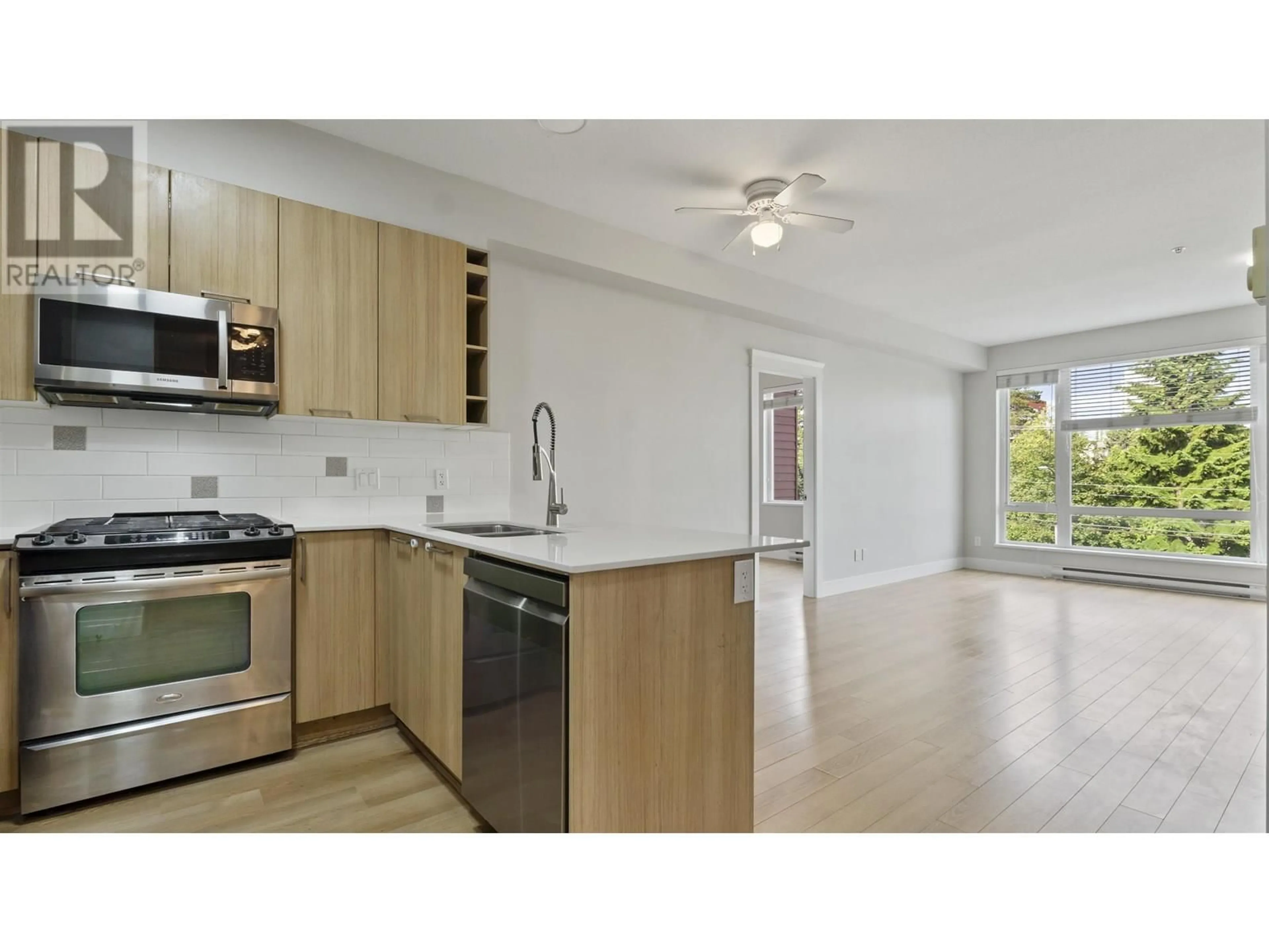 Standard kitchen, unknown for 303 - 1188 JOHNSON STREET, Coquitlam British Columbia V3B0H7