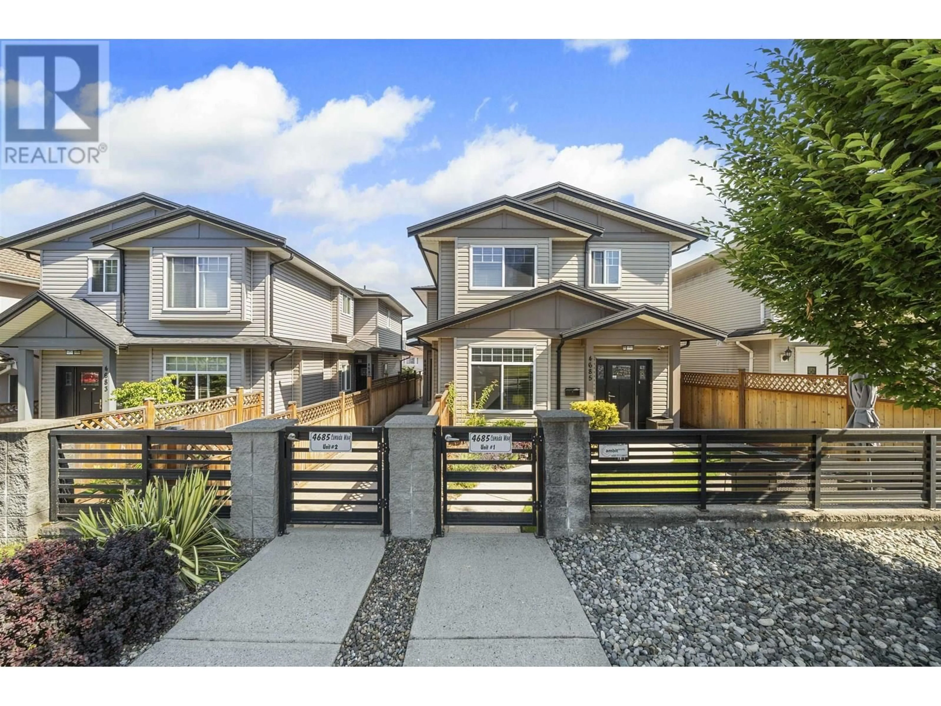 Home with vinyl exterior material, street for 2 - 4685 CANADA WAY, Burnaby British Columbia V5G1K9