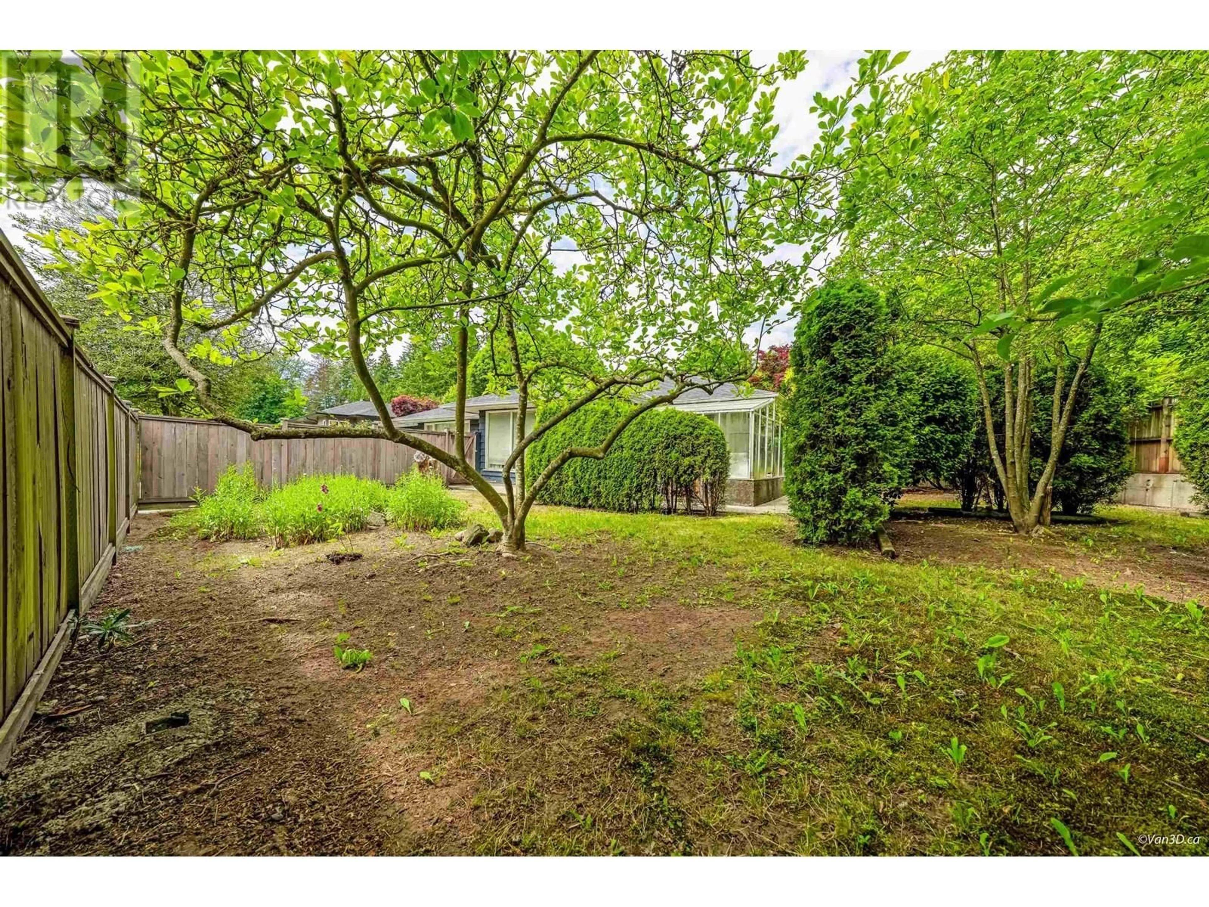 A pic from outside/outdoor area/front of a property/back of a property/a pic from drone, forest/trees view for 1116 RIDGEWOOD DRIVE, North Vancouver British Columbia V7R1J3