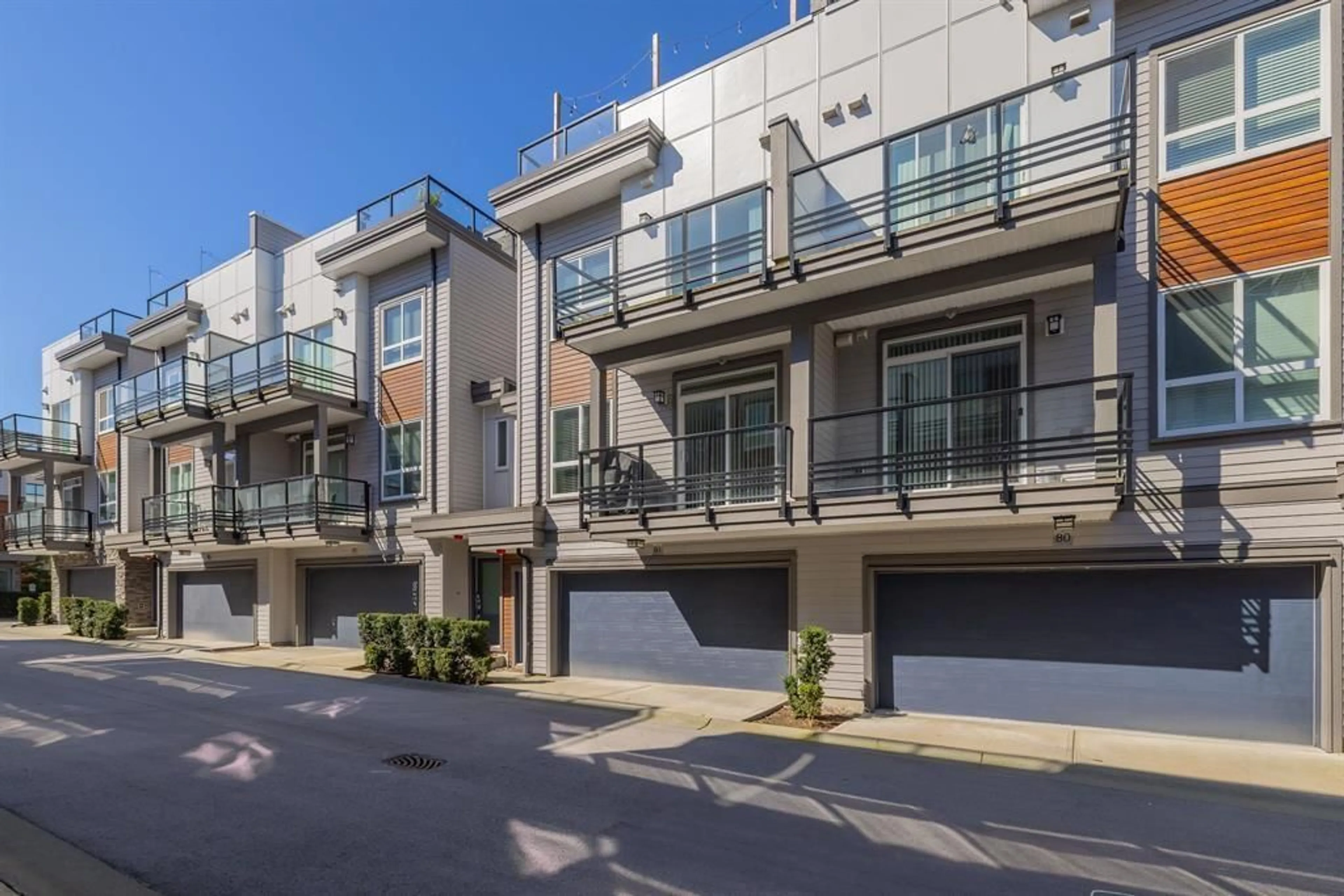 A pic from outside/outdoor area/front of a property/back of a property/a pic from drone, street for 81 - 7947 209, Langley British Columbia V2Y0Y6