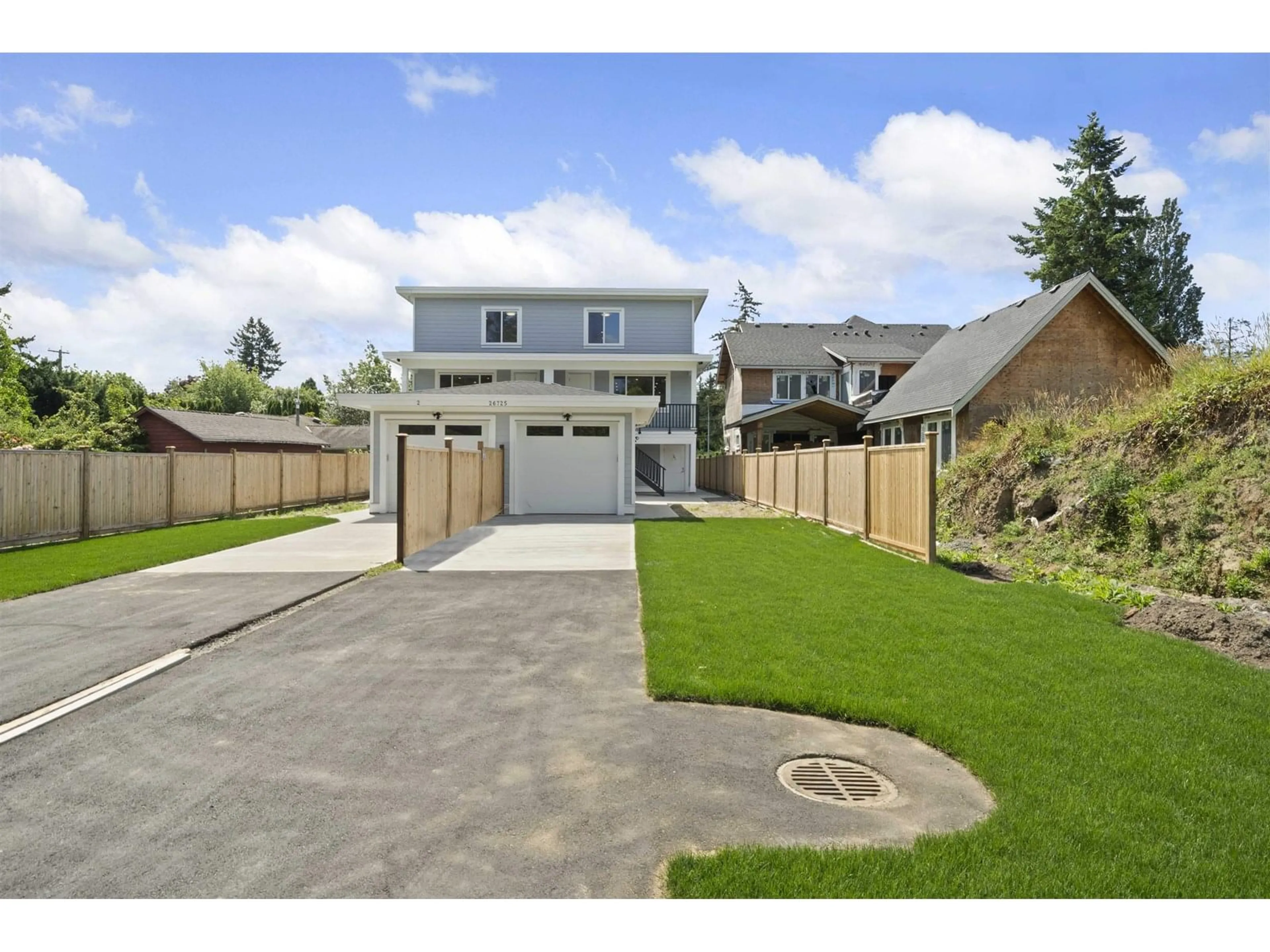 A pic from outside/outdoor area/front of a property/back of a property/a pic from drone, street for 1 - 26725 FRASER, Langley British Columbia V4W3L1